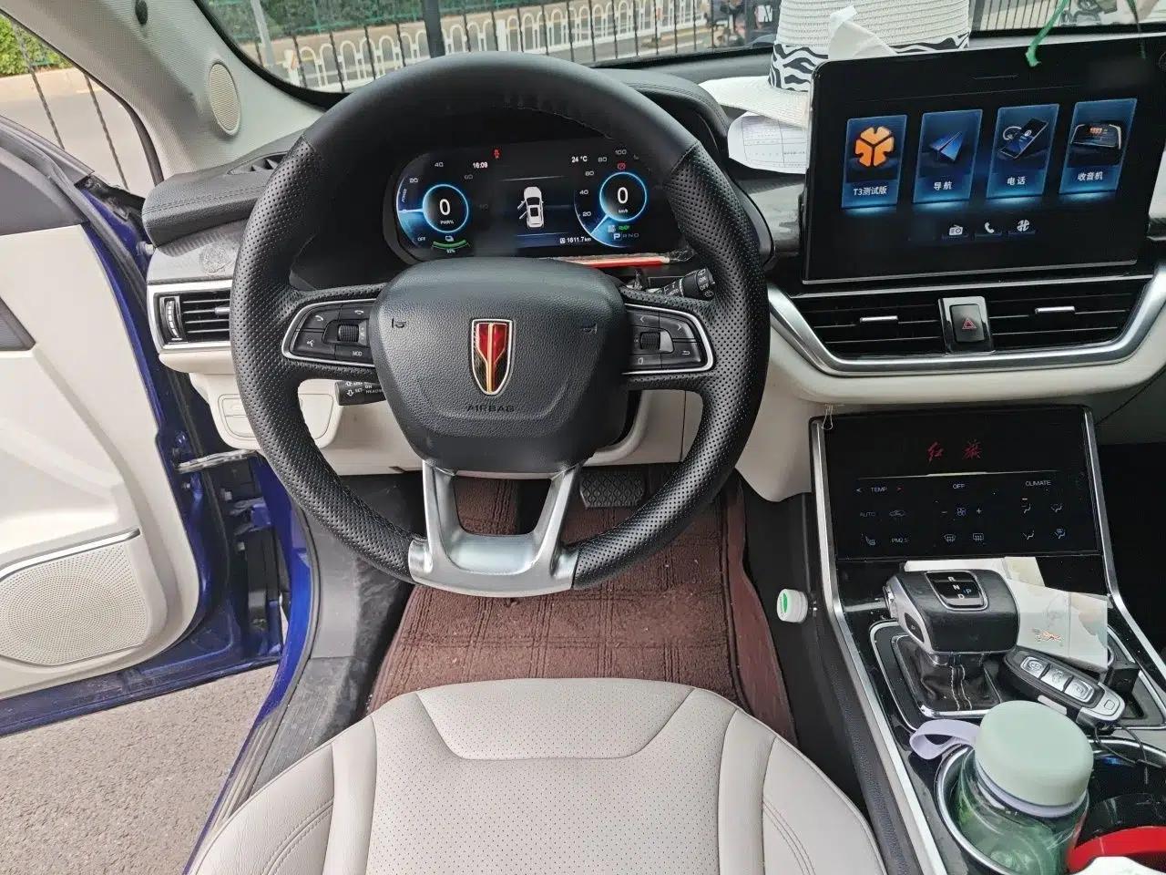 Hongqi E-HS3 2019 Zhilian Qiyue Two-Wheel Drive Version — миниатюра 10