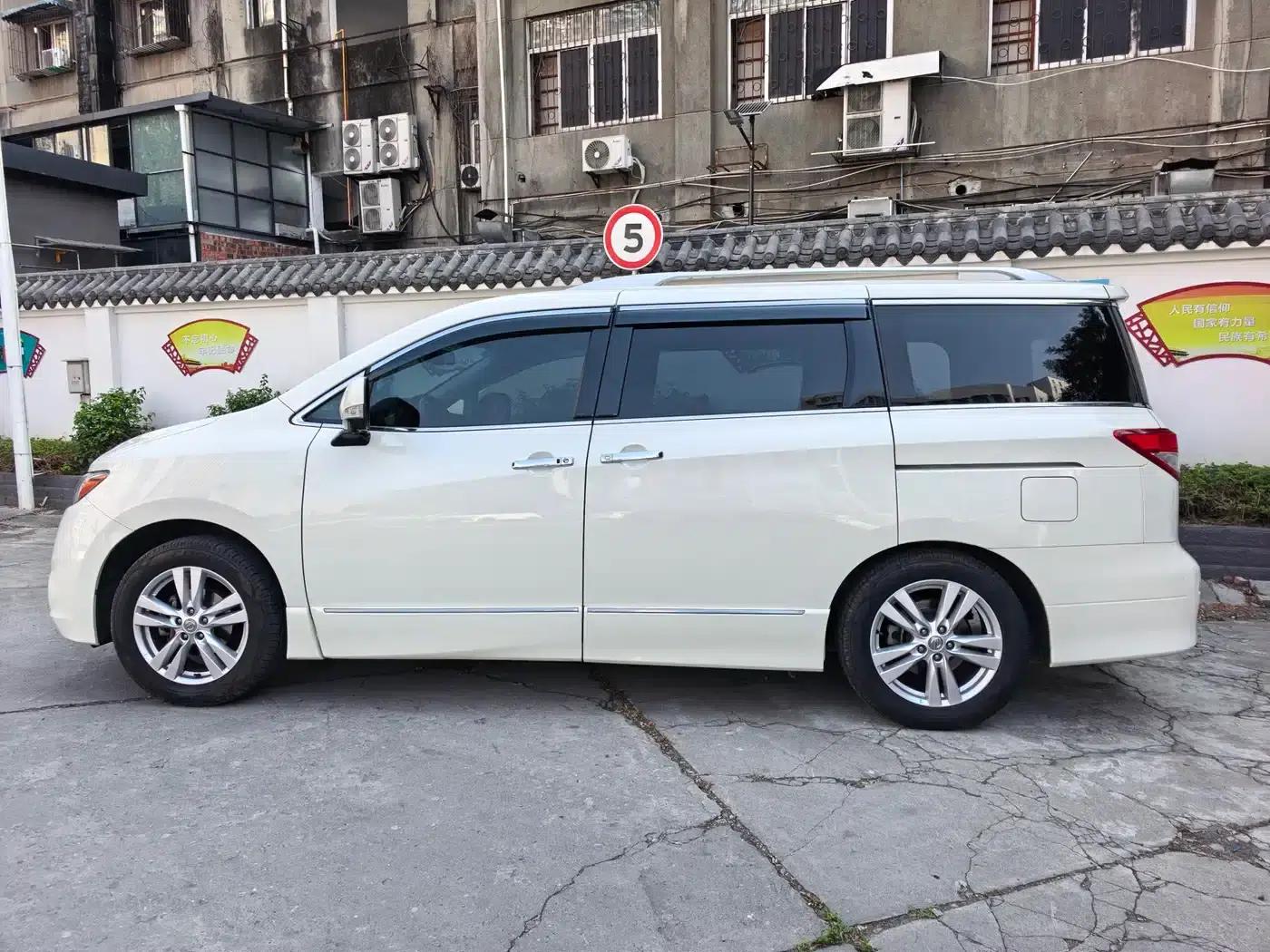 Quest 2015 3.5L SL — миниатюра 7