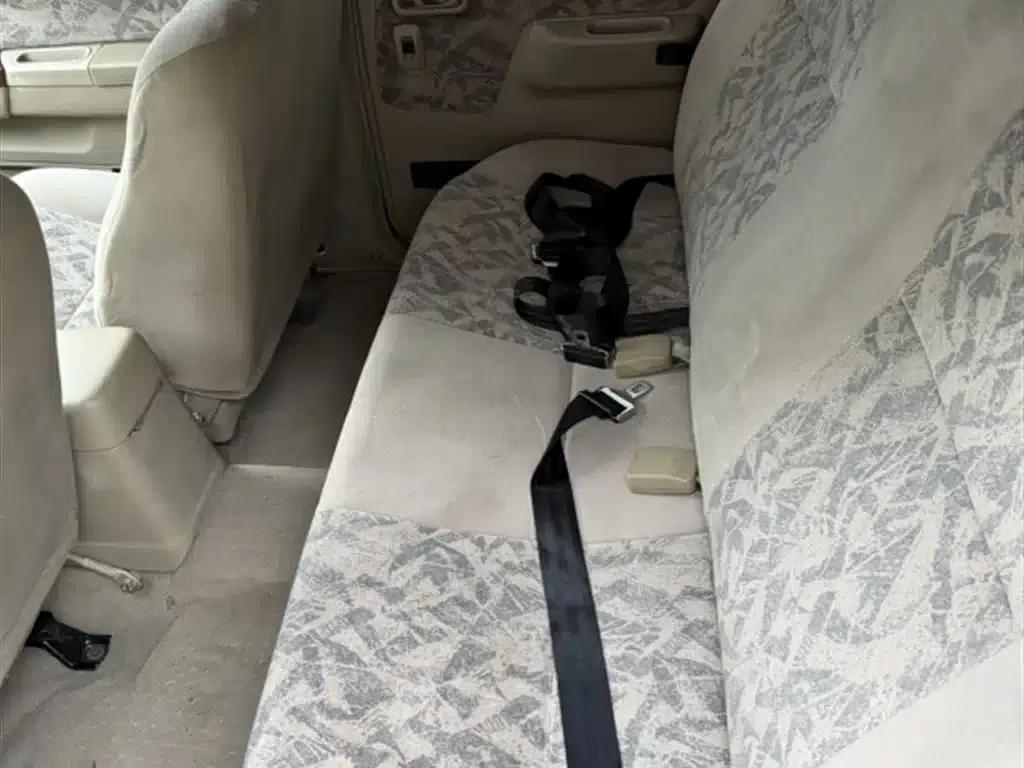Nissan ZN van 2011 2.4L 2WD Premium 5-seater ZN6493 — миниатюра 6