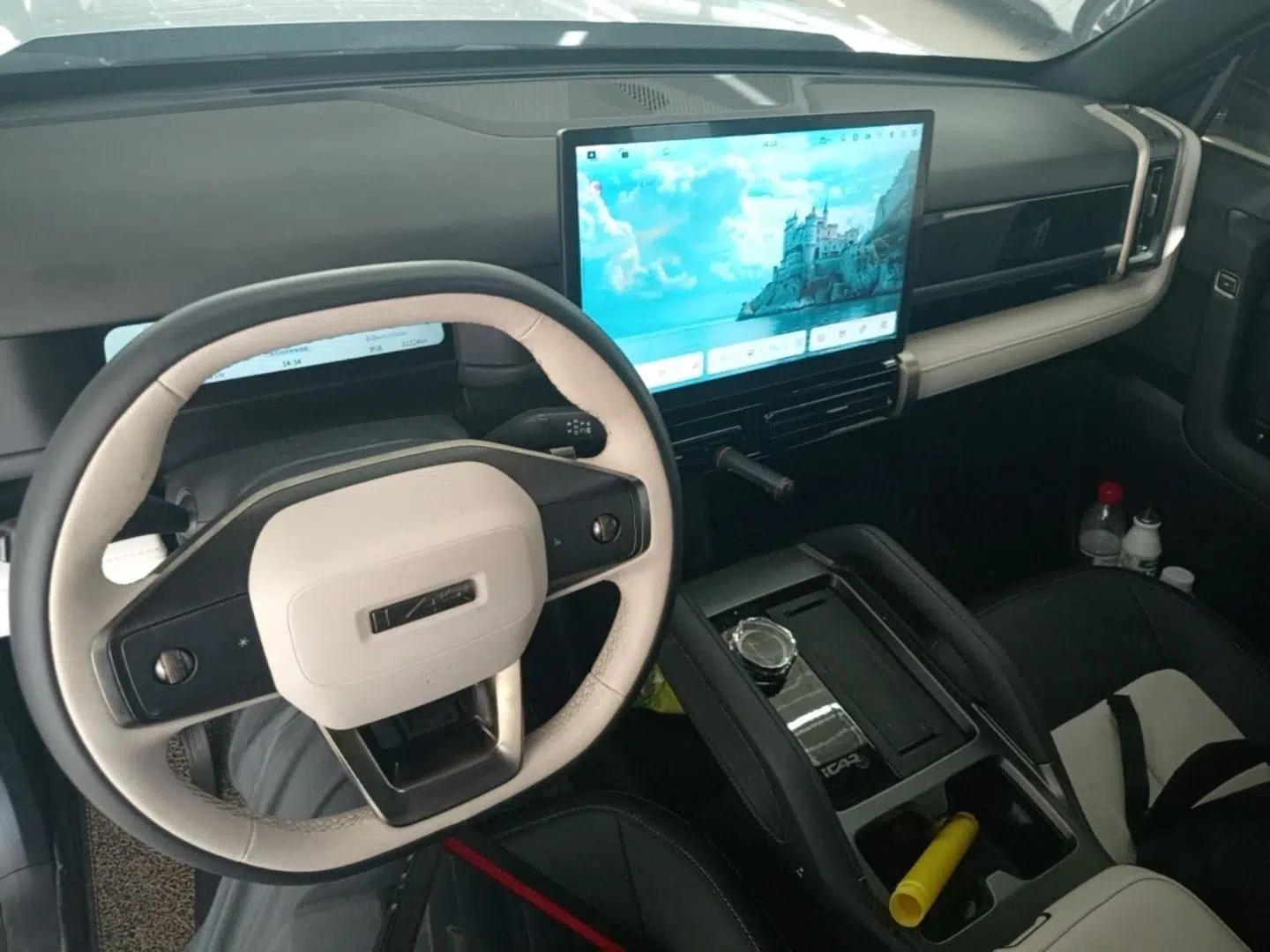 iCAR 03T 2024 501km Four-wheel Drive Long-Range Version — миниатюра 12