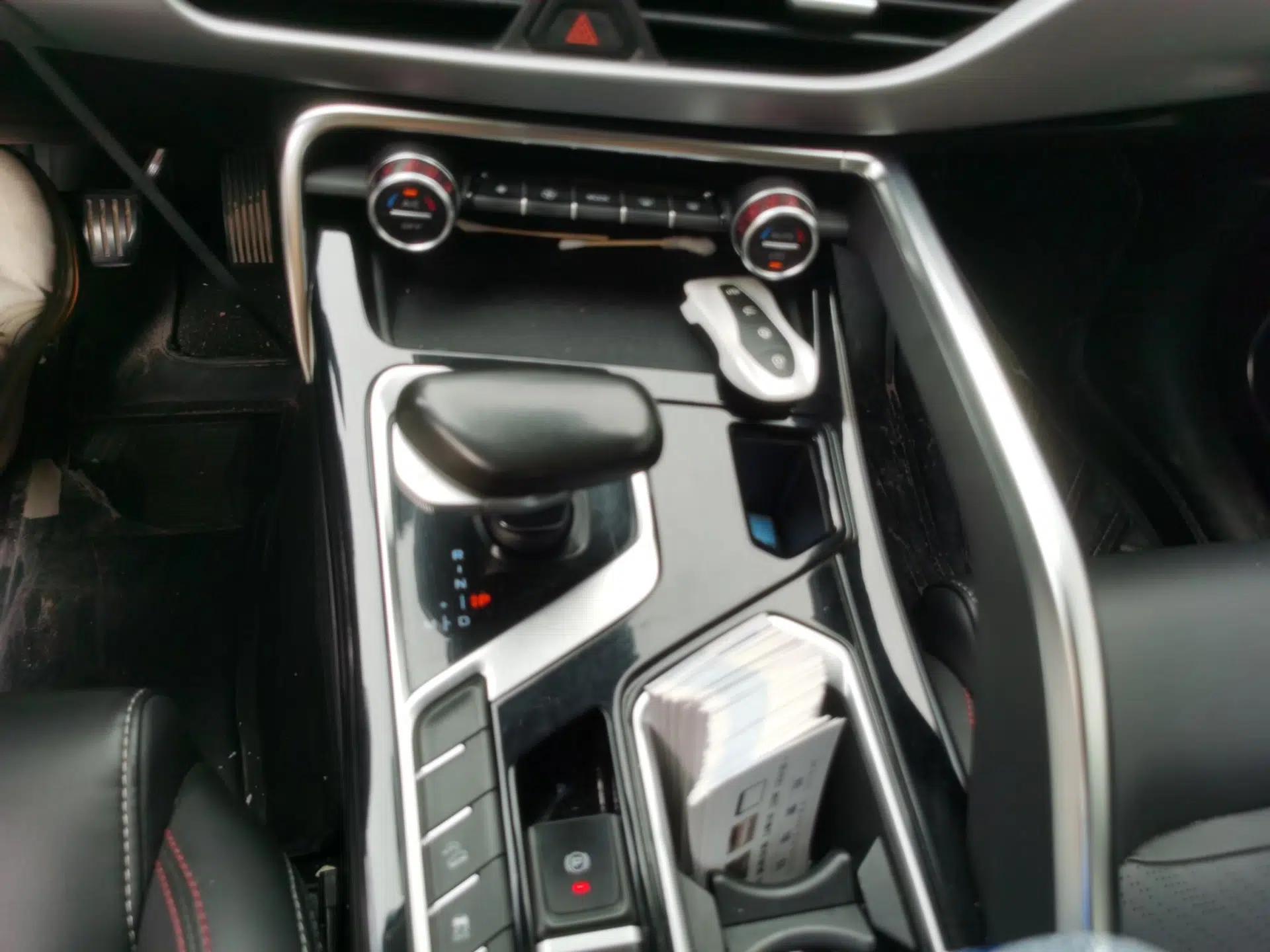 Geely Auto Monjaro S 2021 2.0TD DCT Two-Wheel Drive Lightning Edition — миниатюра 14