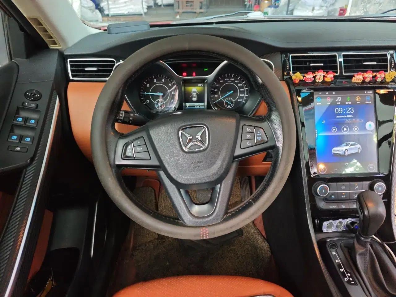 JMC Yusheng S330 2016 1.5L GTDi Automatic Two-Wheel Drive Prestige Edition — миниатюра 10