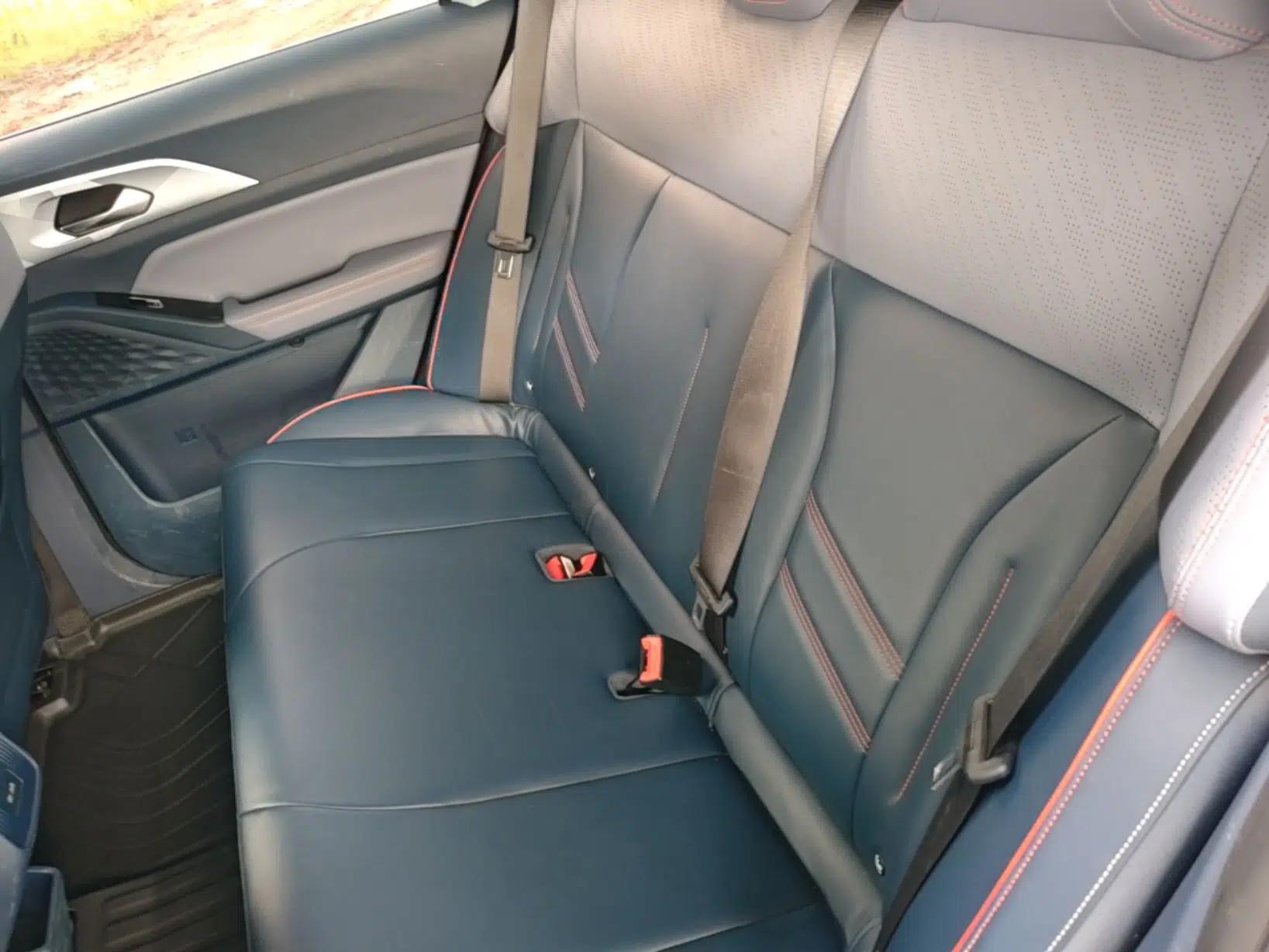Geometry E Firefly 2023 320KM Cute & Handsome Tiger 5 Seats — миниатюра 25