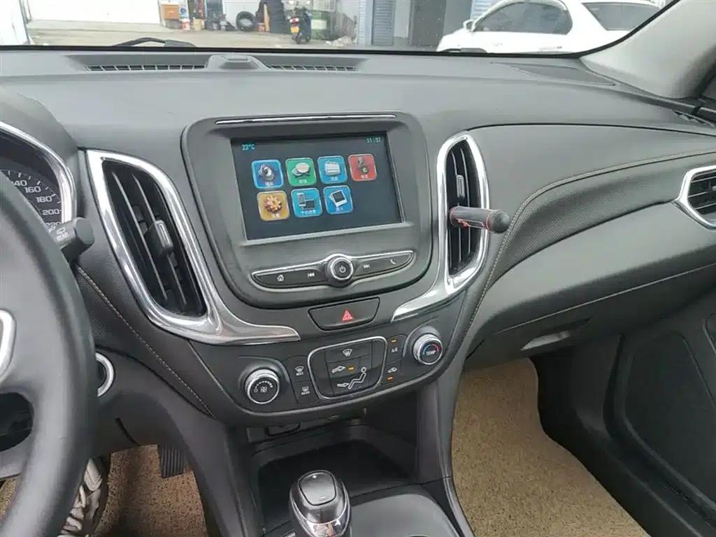 Equinox 2019 535T Automatic Premium Edition (China VI Emission Standard) — миниатюра 12