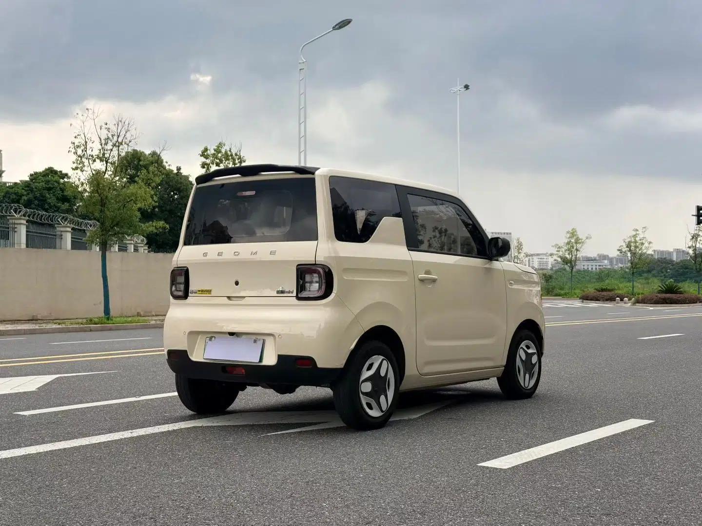 Geely Galaxy Panda 2025 210 km – Yuanqi Bear — миниатюра 6