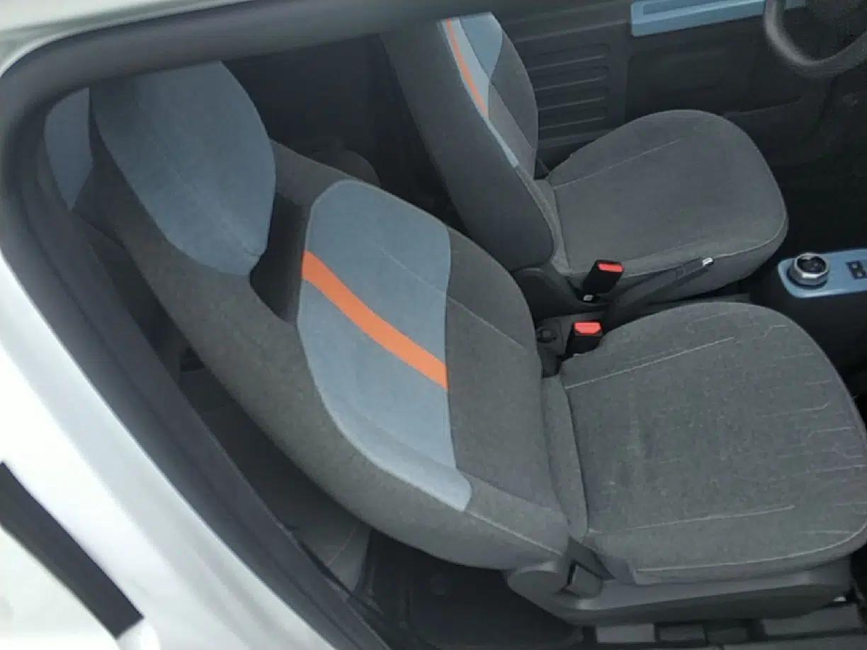 Geely Galaxy Panda 2023 Panda Mini 200km Endurance Bear — миниатюра 19