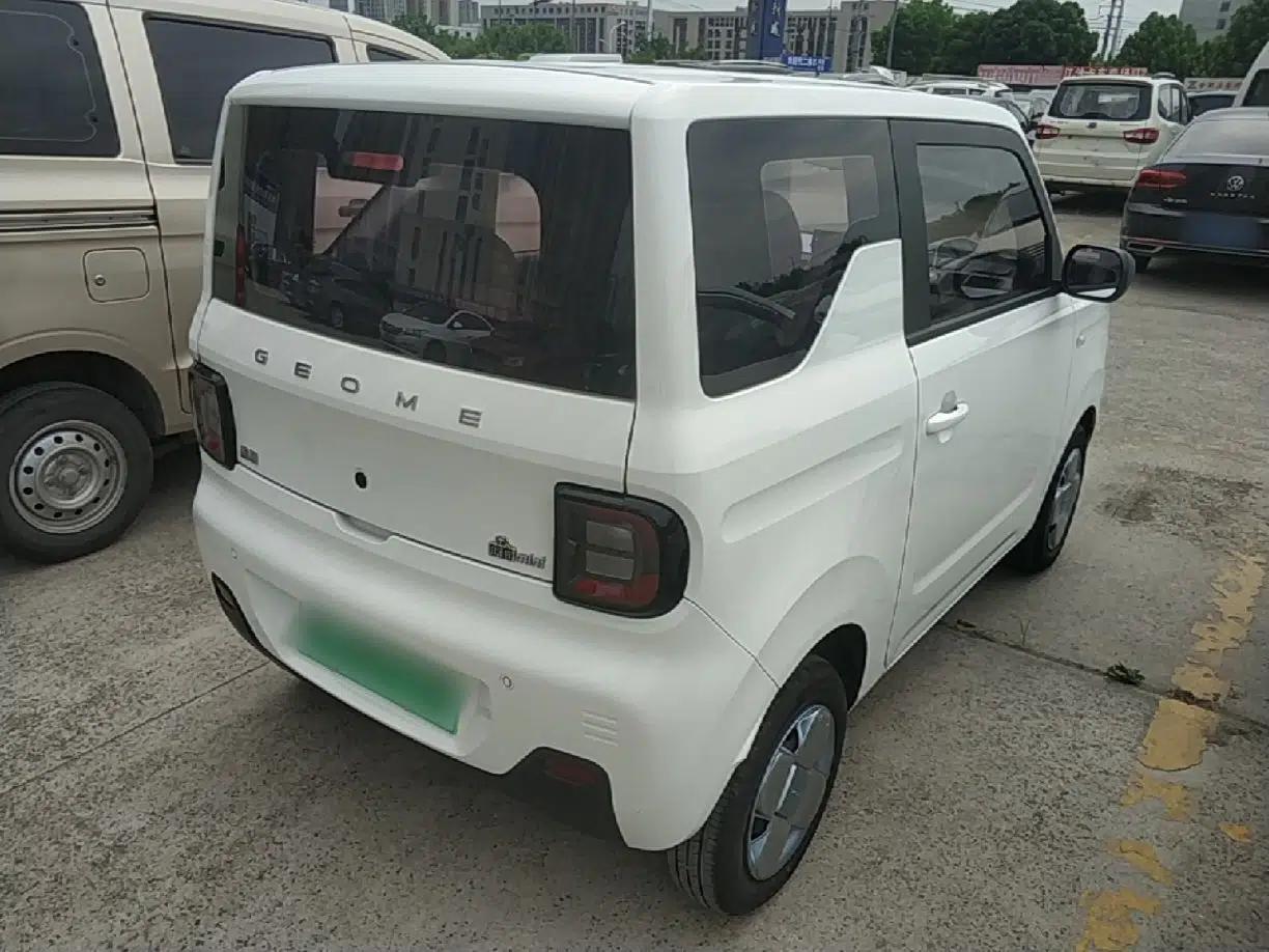 Geely Galaxy Panda 2023 Panda Mini 200km Endurance Bear — миниатюра 6
