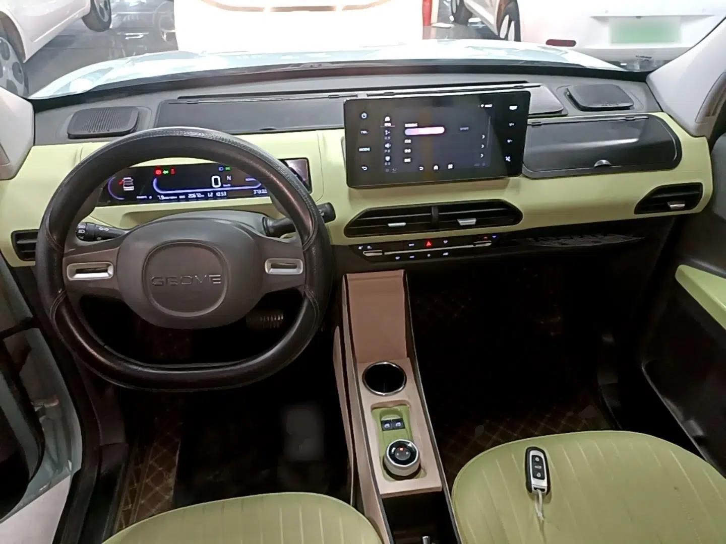Geely Galaxy Panda 2023 Panda Mini 200km Dynamic Bear — миниатюра 17