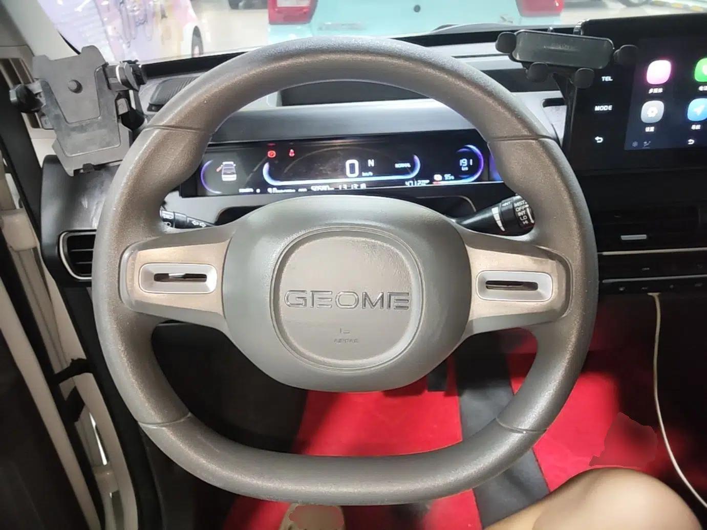 Geely Galaxy Panda 2023 Panda Mini 200km Endurance Bear — миниатюра 13