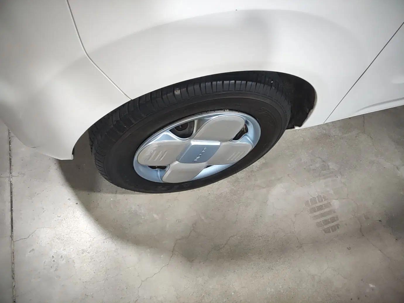 Geely Galaxy Panda 2023 Panda Mini 200km Endurance Bear — миниатюра 10
