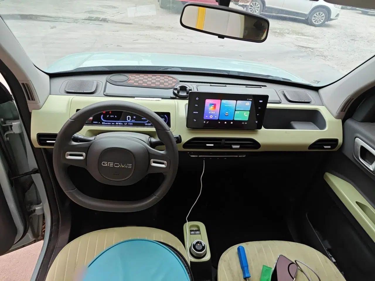 Geely Galaxy Panda 2023 Panda Mini 200km Endurance Bear — миниатюра 18