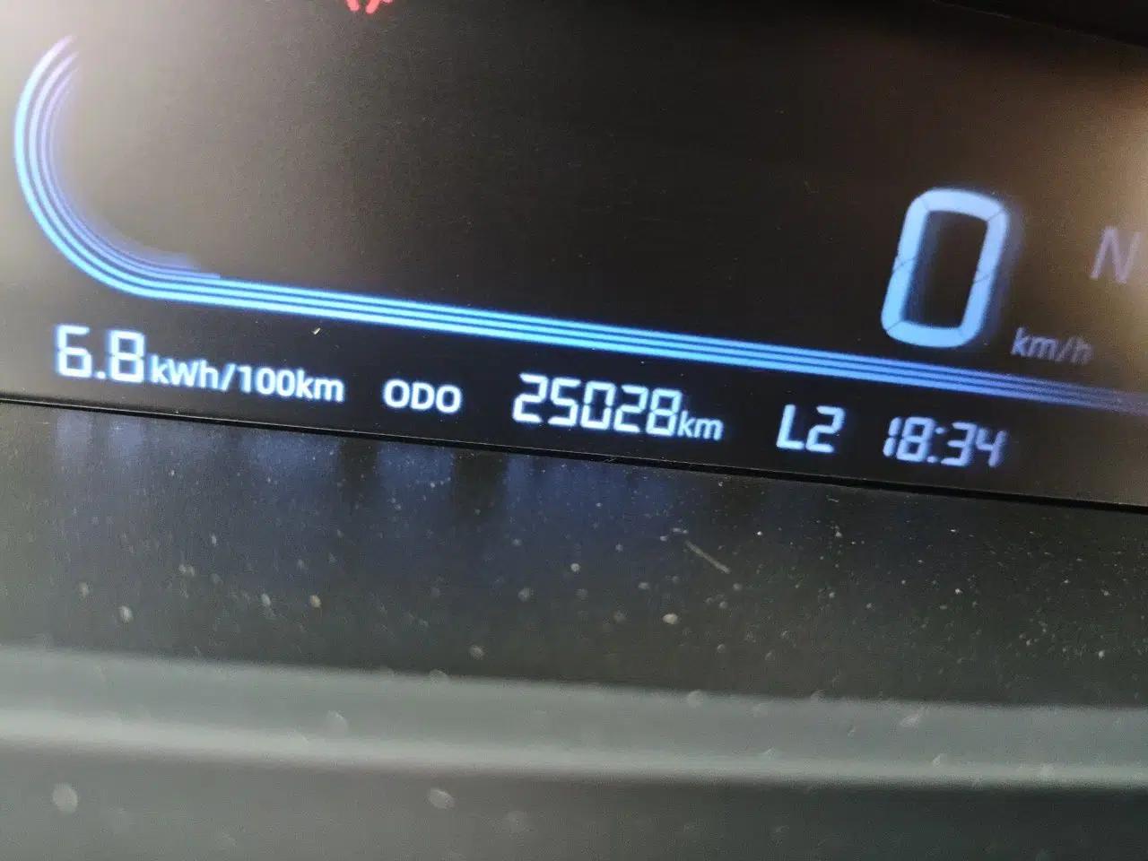 Geely Galaxy Panda 2023 Panda Mini 200km Endurance Bear — миниатюра 12