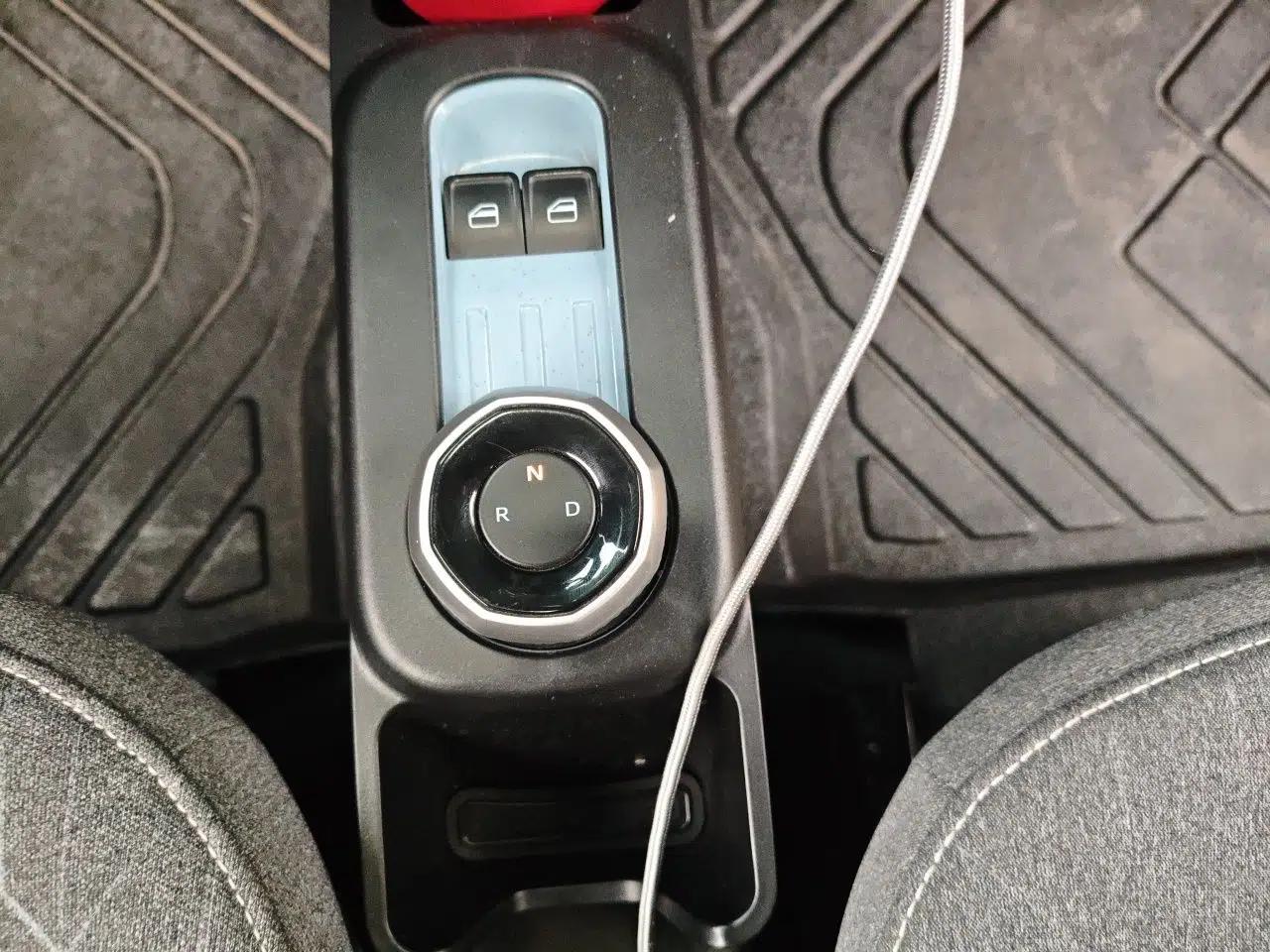 Geely Galaxy Panda 2023 Panda Mini 200km Endurance Bear — миниатюра 14
