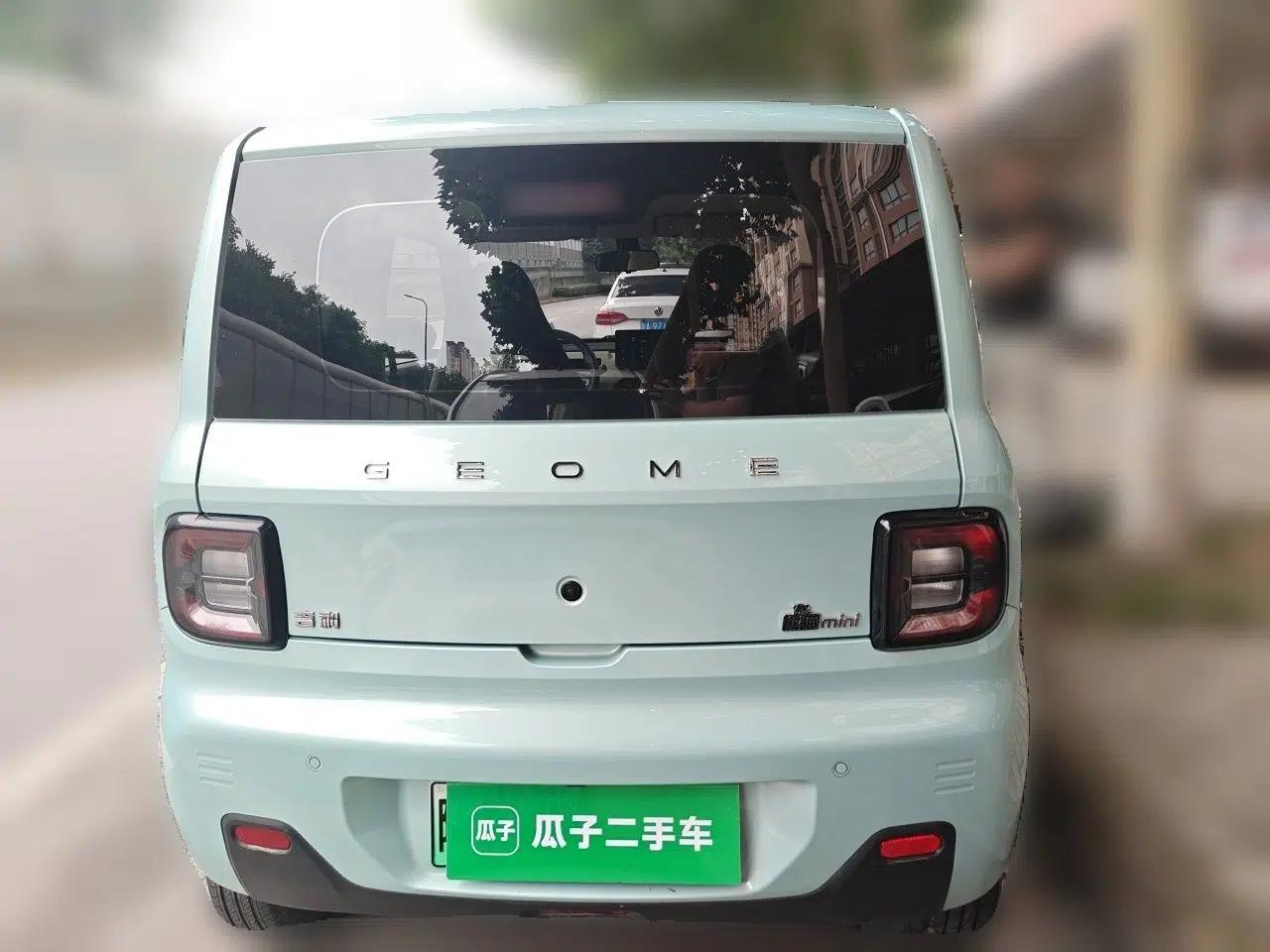 Geely Galaxy Panda 2024 Panda Mini 200km Endurance Bear — миниатюра 3