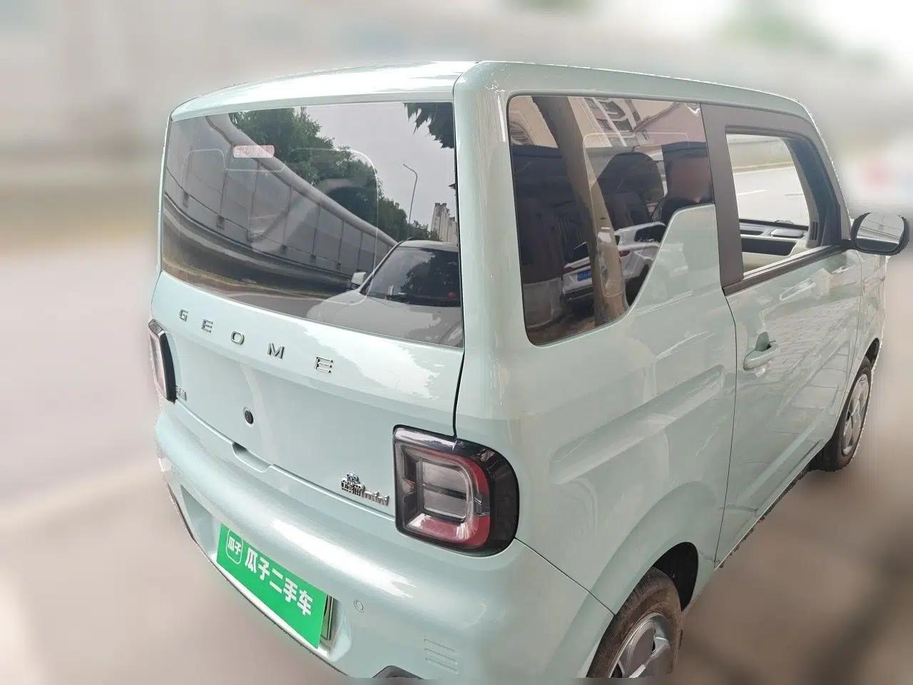 Geely Galaxy Panda 2024 Panda Mini 200km Endurance Bear — миниатюра 4