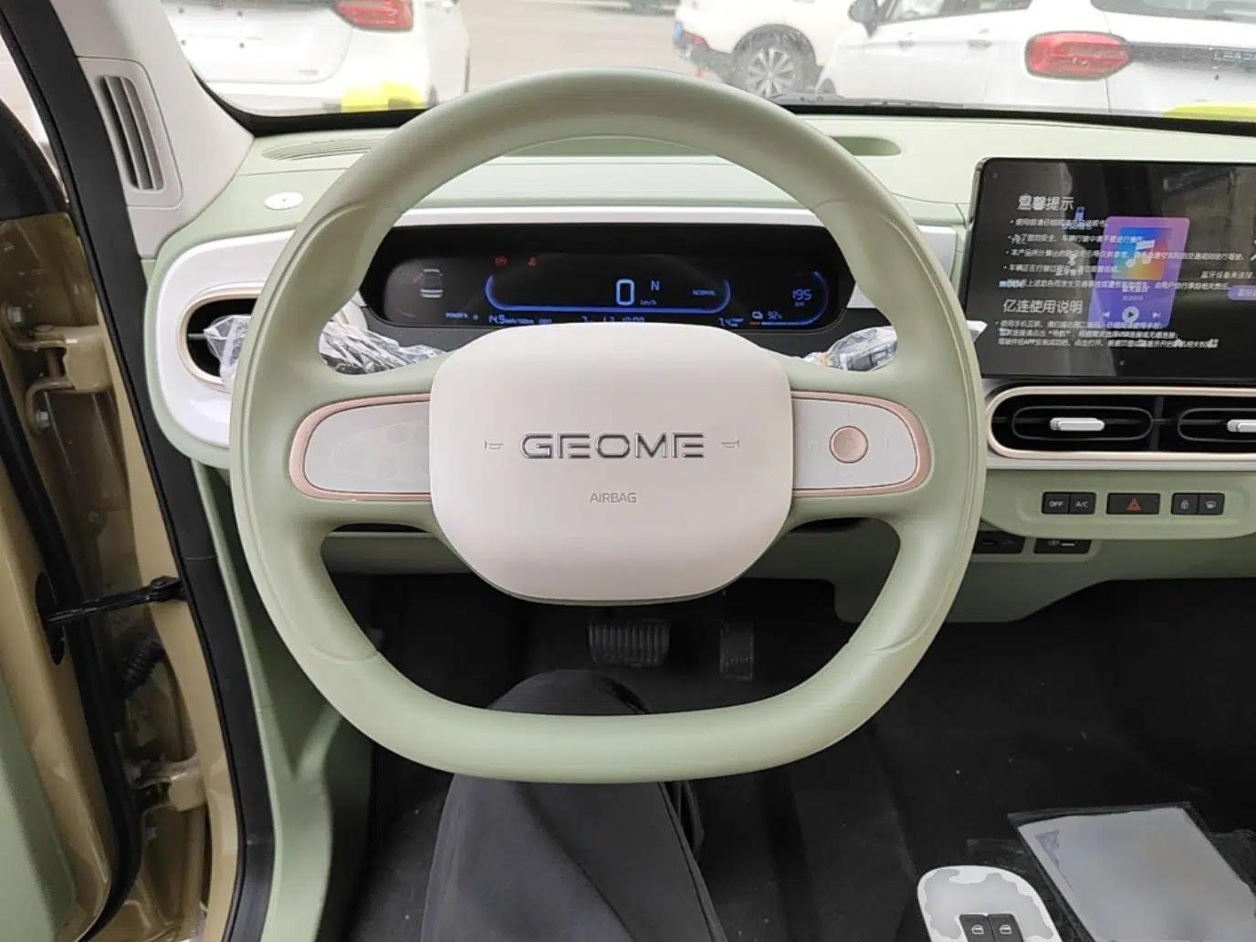 Geely Galaxy Panda 2025 210km Panda Rider — миниатюра 13