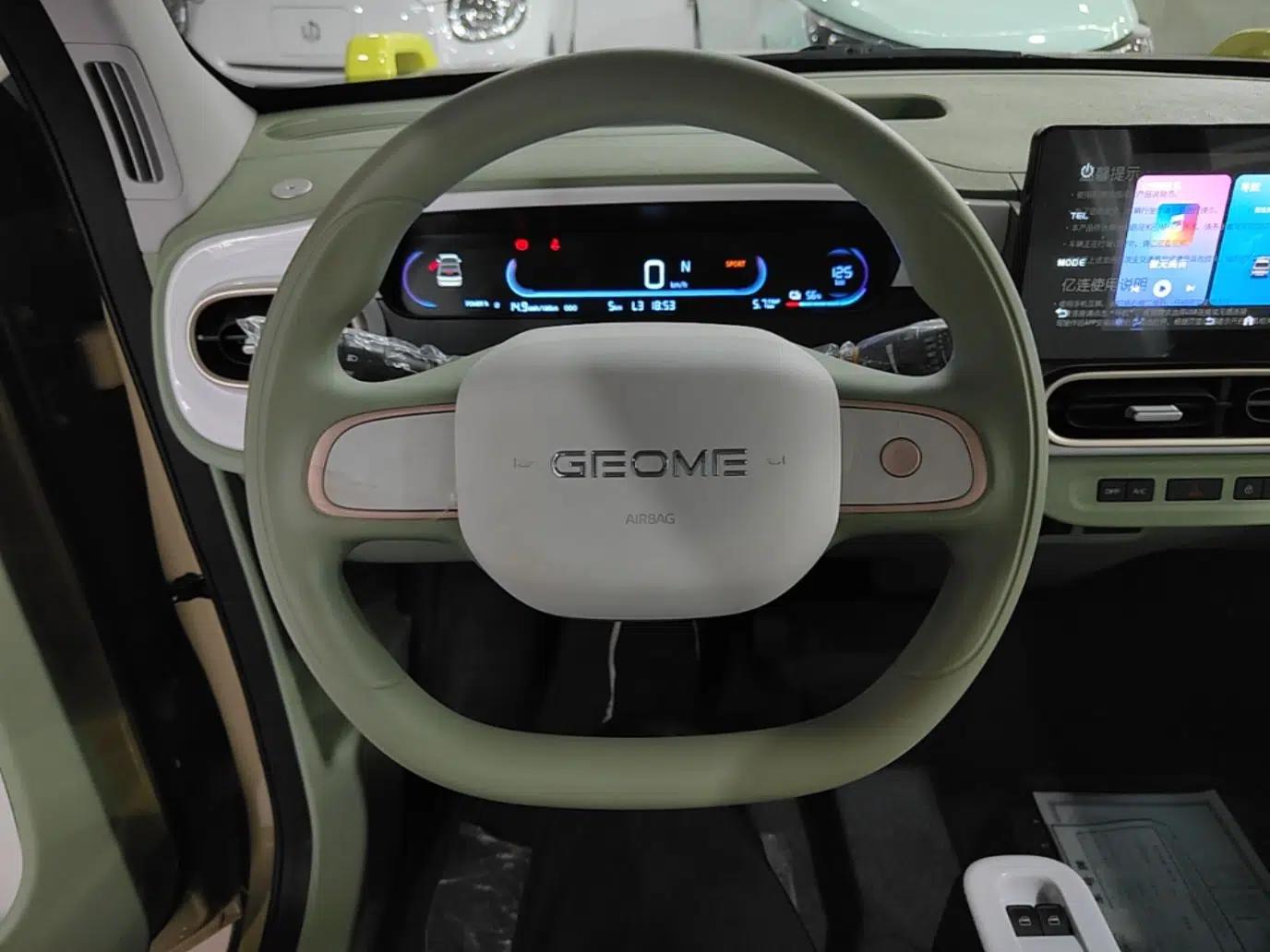 Geely Galaxy Panda 2025 210km Panda Rider — миниатюра 13