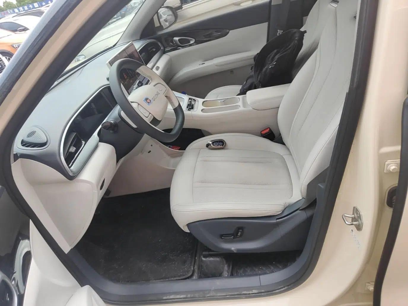 Geely Galaxy Geome 2025 UP 410km Exploration Edition — миниатюра 17