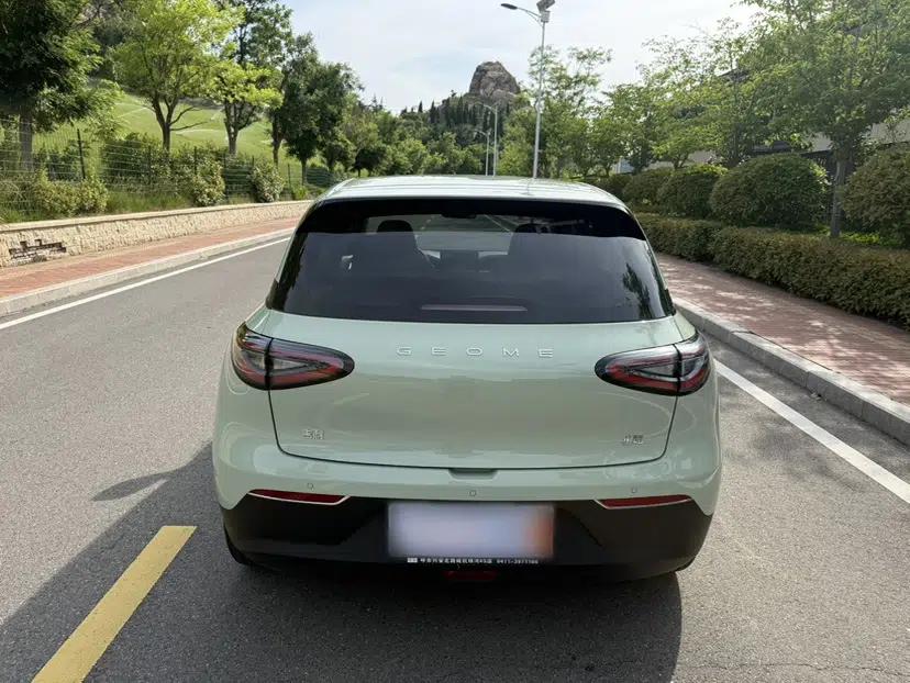 Geely Galaxy Geome 2025 310km Youth Edition — миниатюра 3