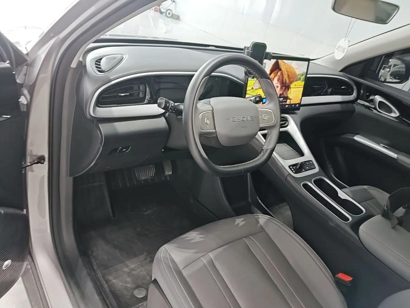 Geely Galaxy Geome 2025 310km Dream Edition — миниатюра 17