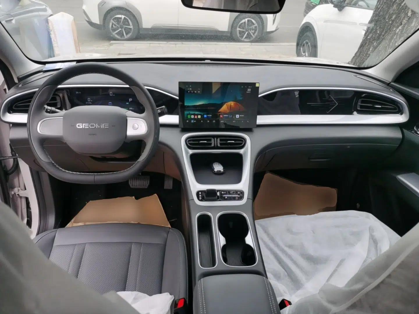 Geely Galaxy Geome 2026 Model 310km Youth Edition — миниатюра 12