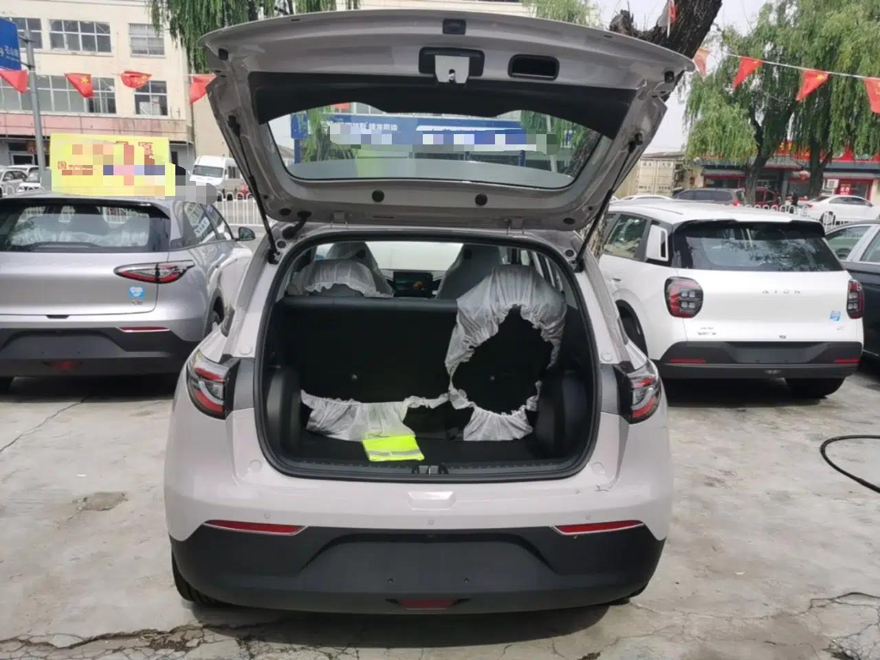 Geely Galaxy Geome 2026 Model 310km Youth Edition — миниатюра 22