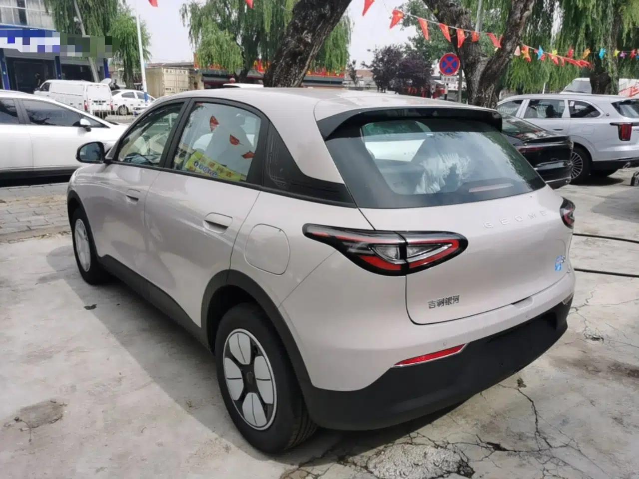 Geely Galaxy Geome 2026 Model 310km Youth Edition — миниатюра 4