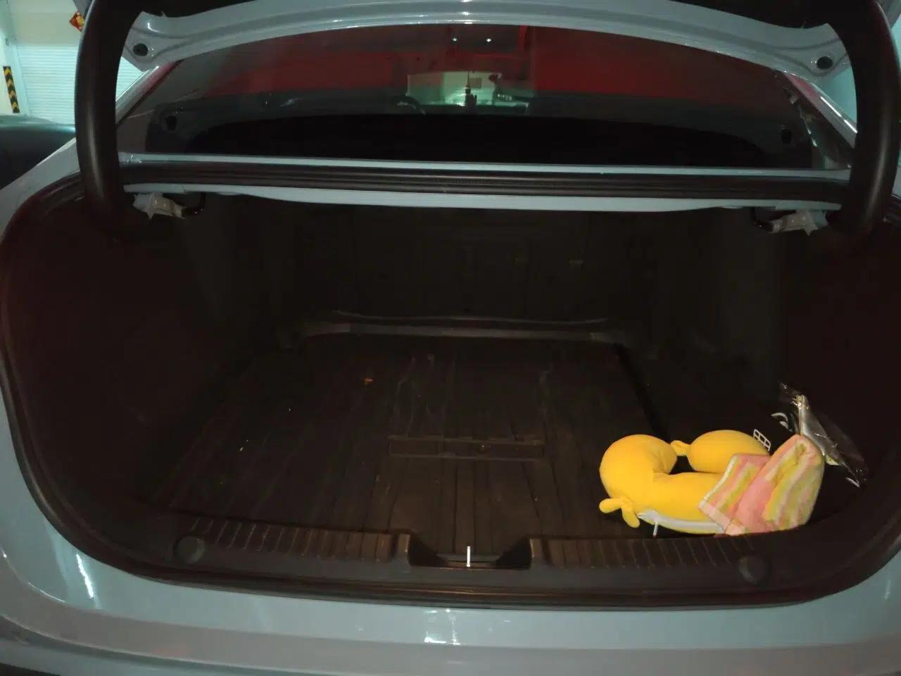 Geely Galaxy L6 2023 60km PLUS — миниатюра 19