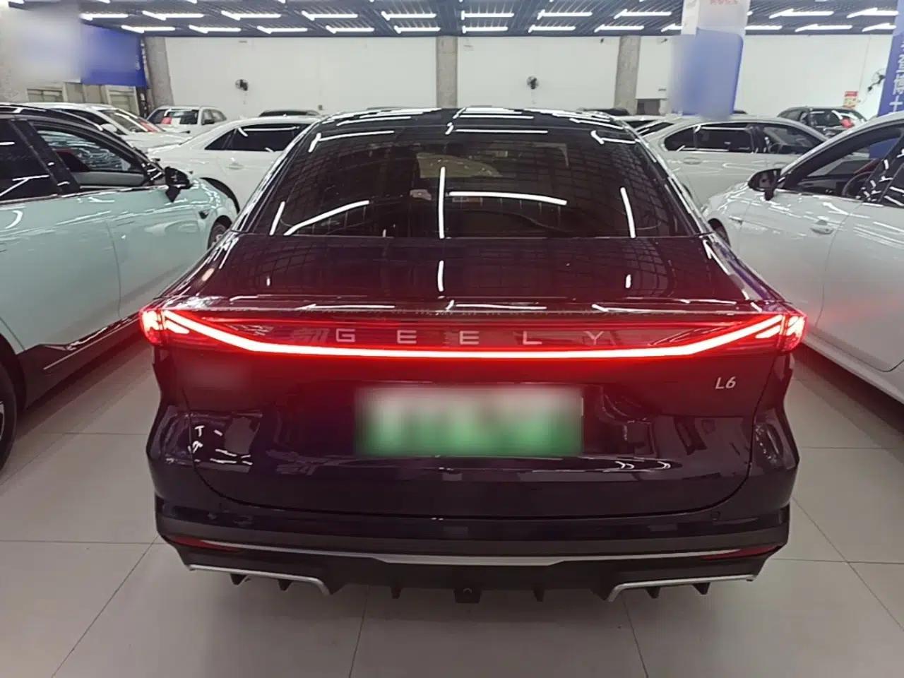 Geely Galaxy L6 2023 125km Starship — миниатюра 5