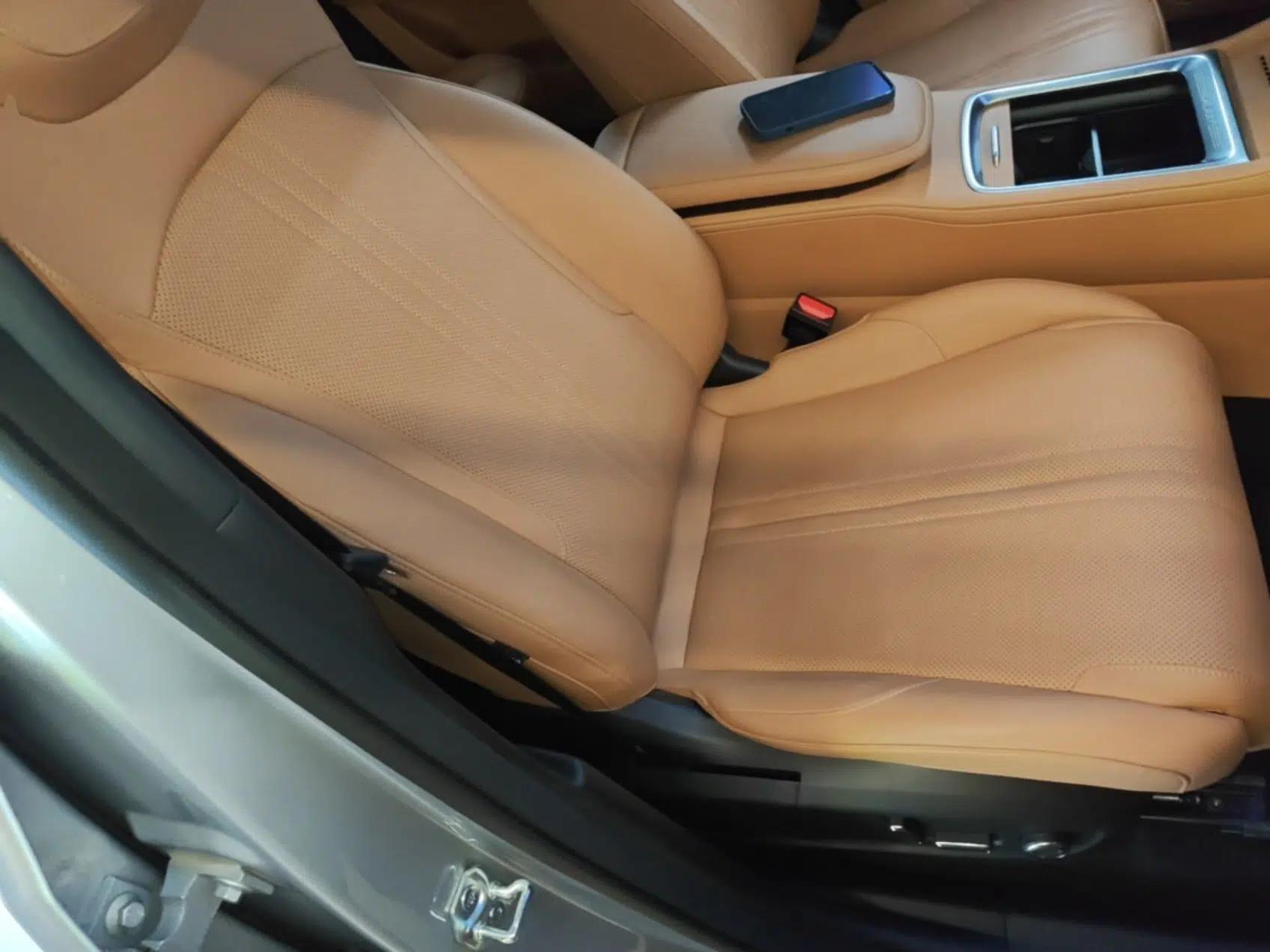 Geely Galaxy L7 2025 EM-i 115km Exploration+ Edition — миниатюра 19