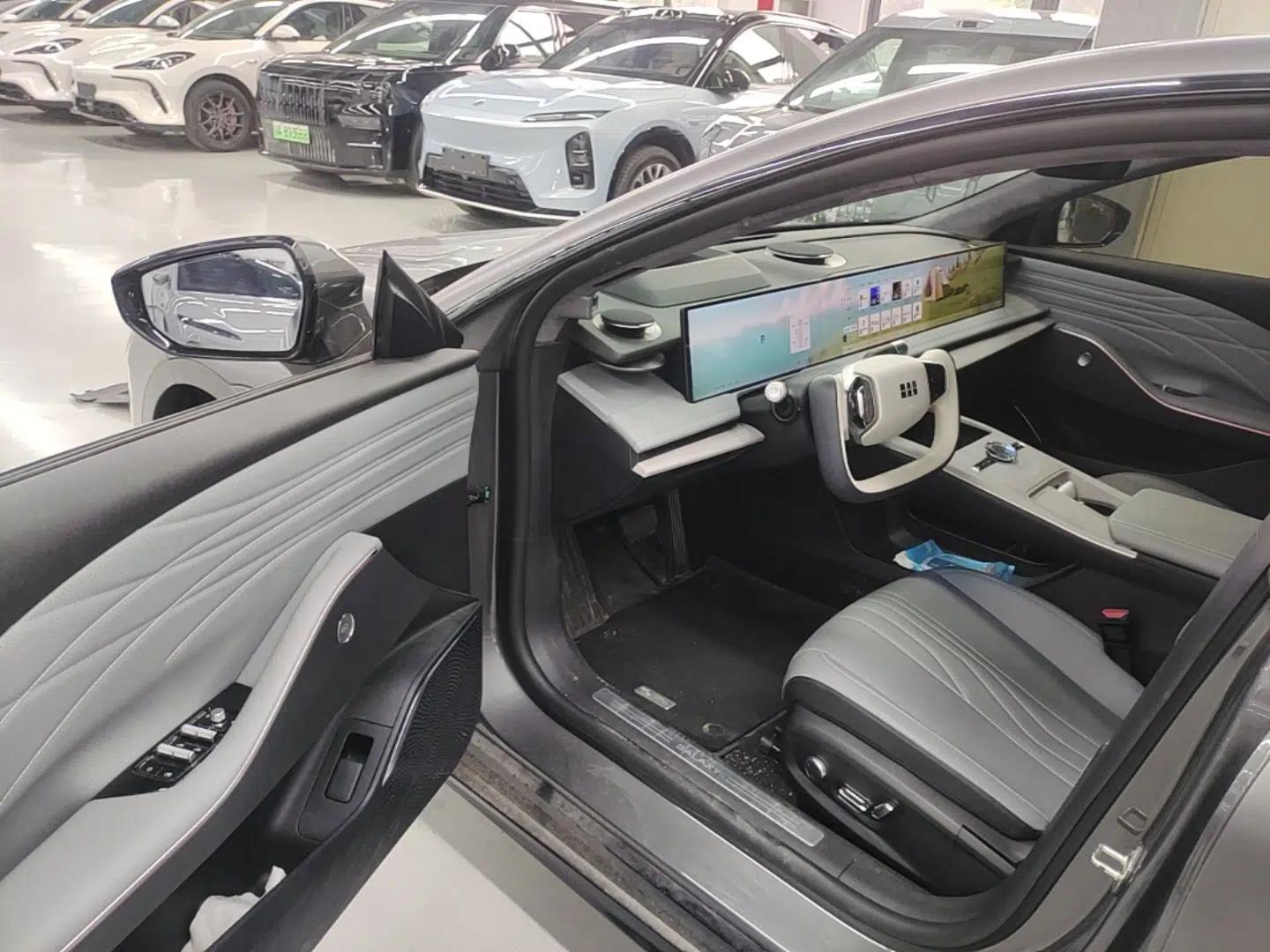 Geely Galaxy E8 2024 665 km Range Rear-Drive Starship Long-Range Version — миниатюра 18