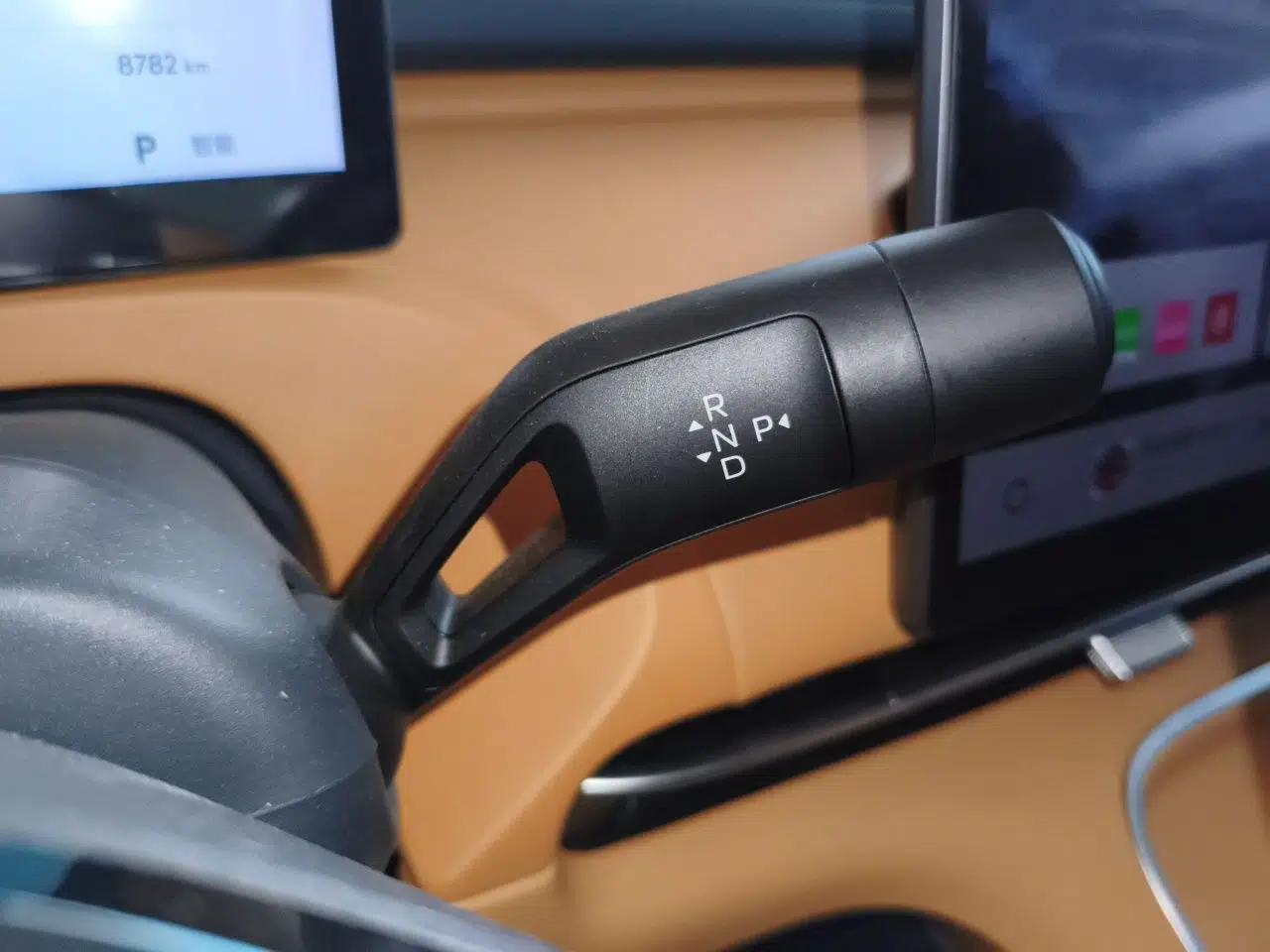 Geely Galaxy Xingjian 7 EM-i 2026 Model 135km Leading Edition — миниатюра 14