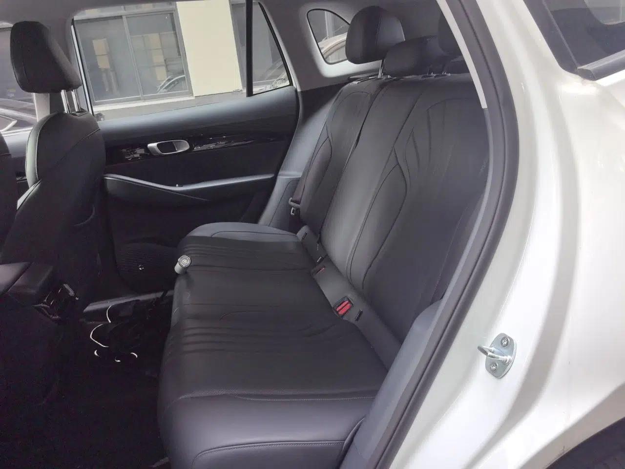 Geely Galaxy E5 2026 Model 530km Launch Edition — миниатюра 14