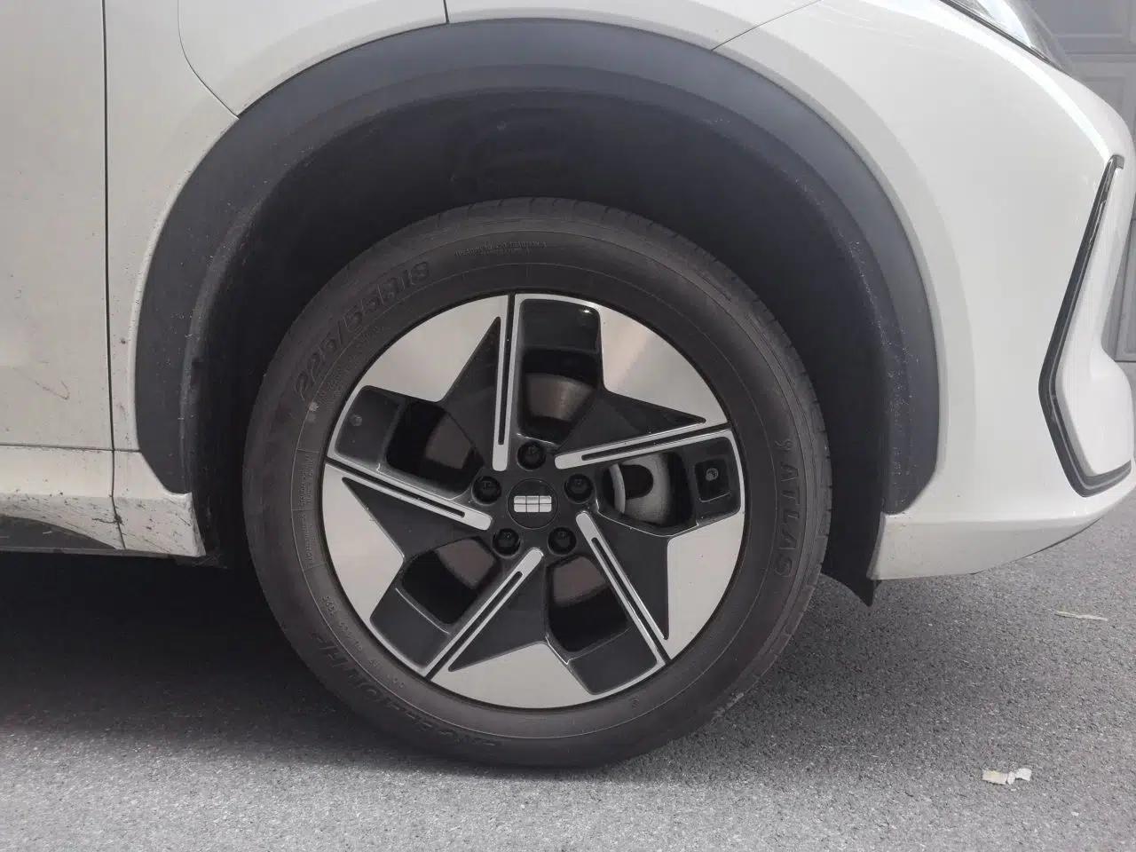 Geely Galaxy E5 2026 Model 530km Launch Edition — миниатюра 5