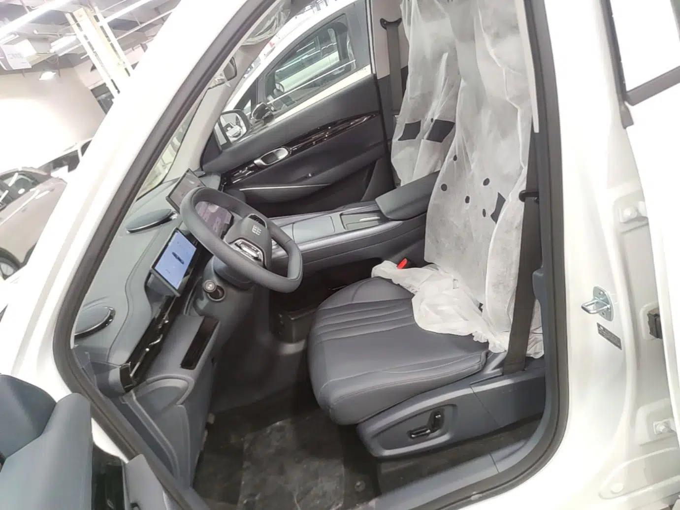 Geely Galaxy E5 2026 Model 530km Launch Edition — миниатюра 17