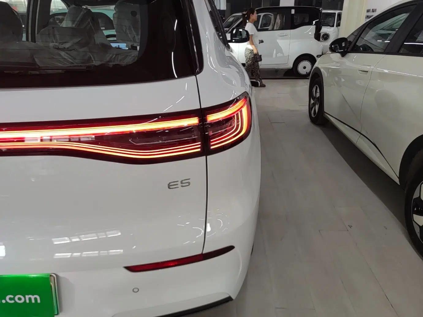 Geely Galaxy E5 2026 Model 530km Launch Edition — миниатюра 9