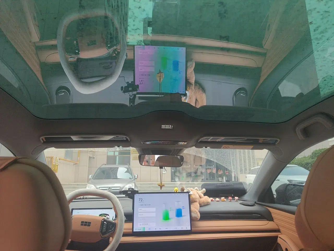 Geely Galaxy 8 2025 130km EM-i Deluxe Edition — миниатюра 18