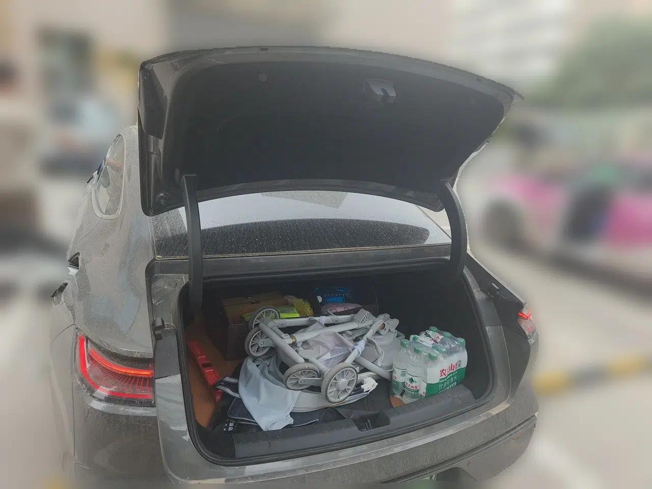 Geely Galaxy 8 2025 130km EM-i Deluxe Edition — миниатюра 19