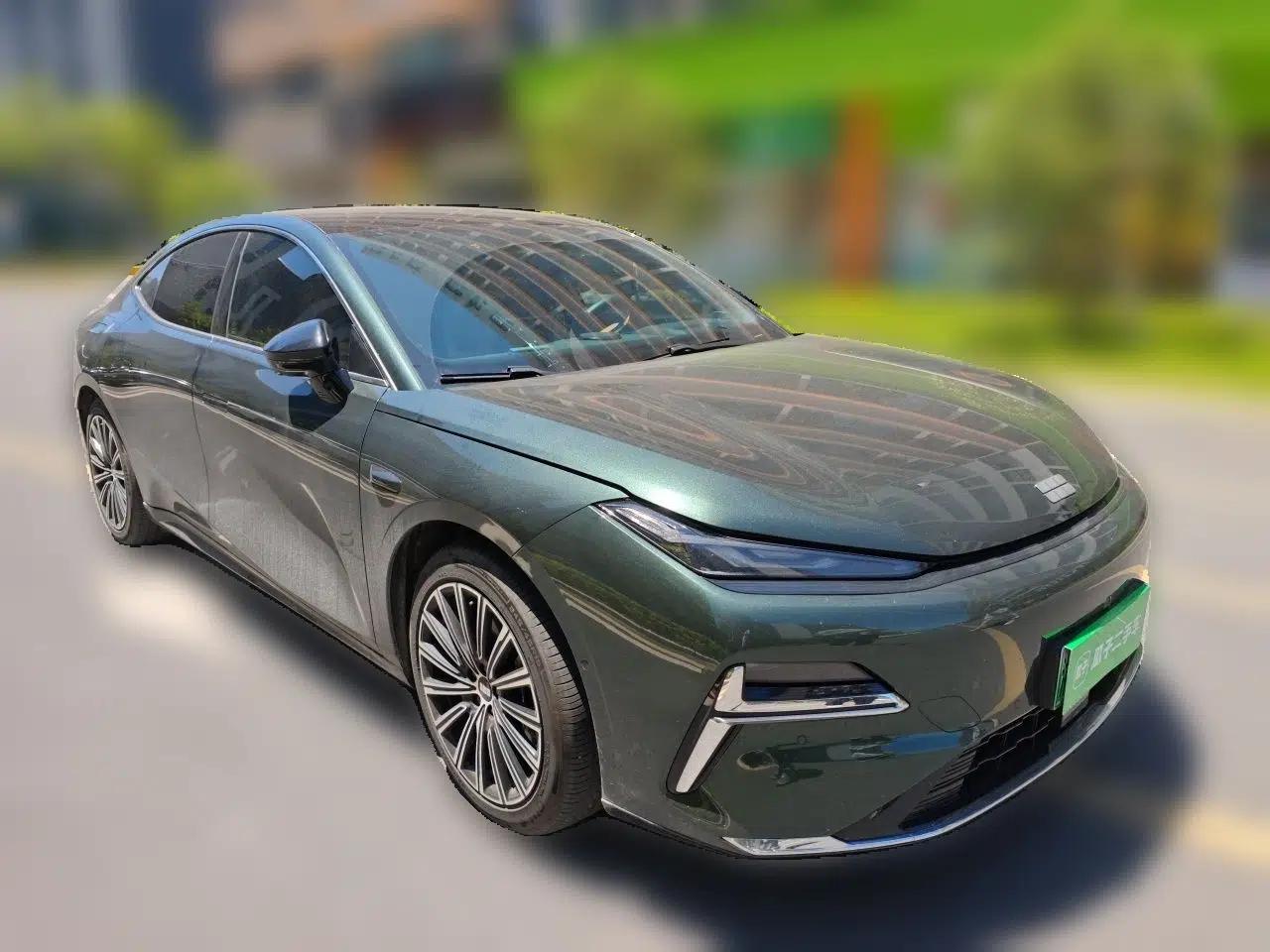 Geely Galaxy 8 2025 130km EM-i Flagship Edition — миниатюра 3
