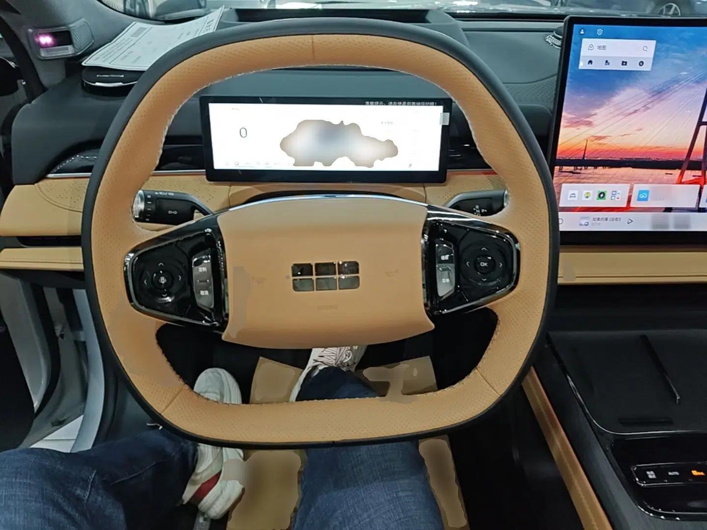 Geely Galaxy 8 2025 130km EM-P Starship Edition — миниатюра 18