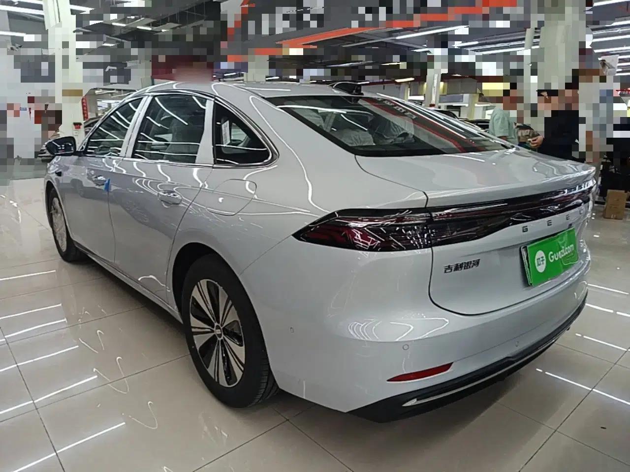 Geely Galaxy A7 2025 Model EM-i 150km Exploration+ Edition — миниатюра 13