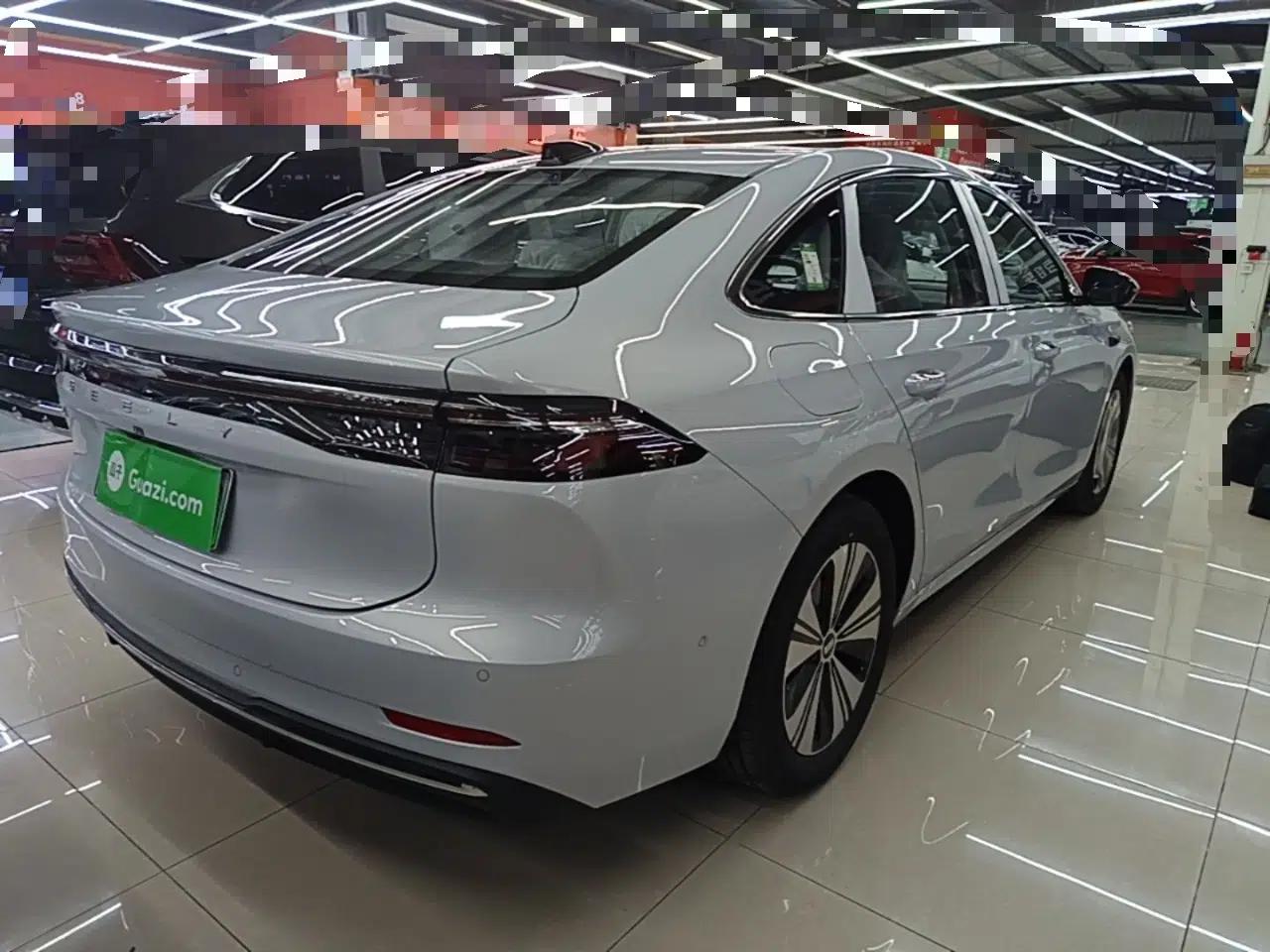 Geely Galaxy A7 2025 Model EM-i 150km Exploration+ Edition — миниатюра 6
