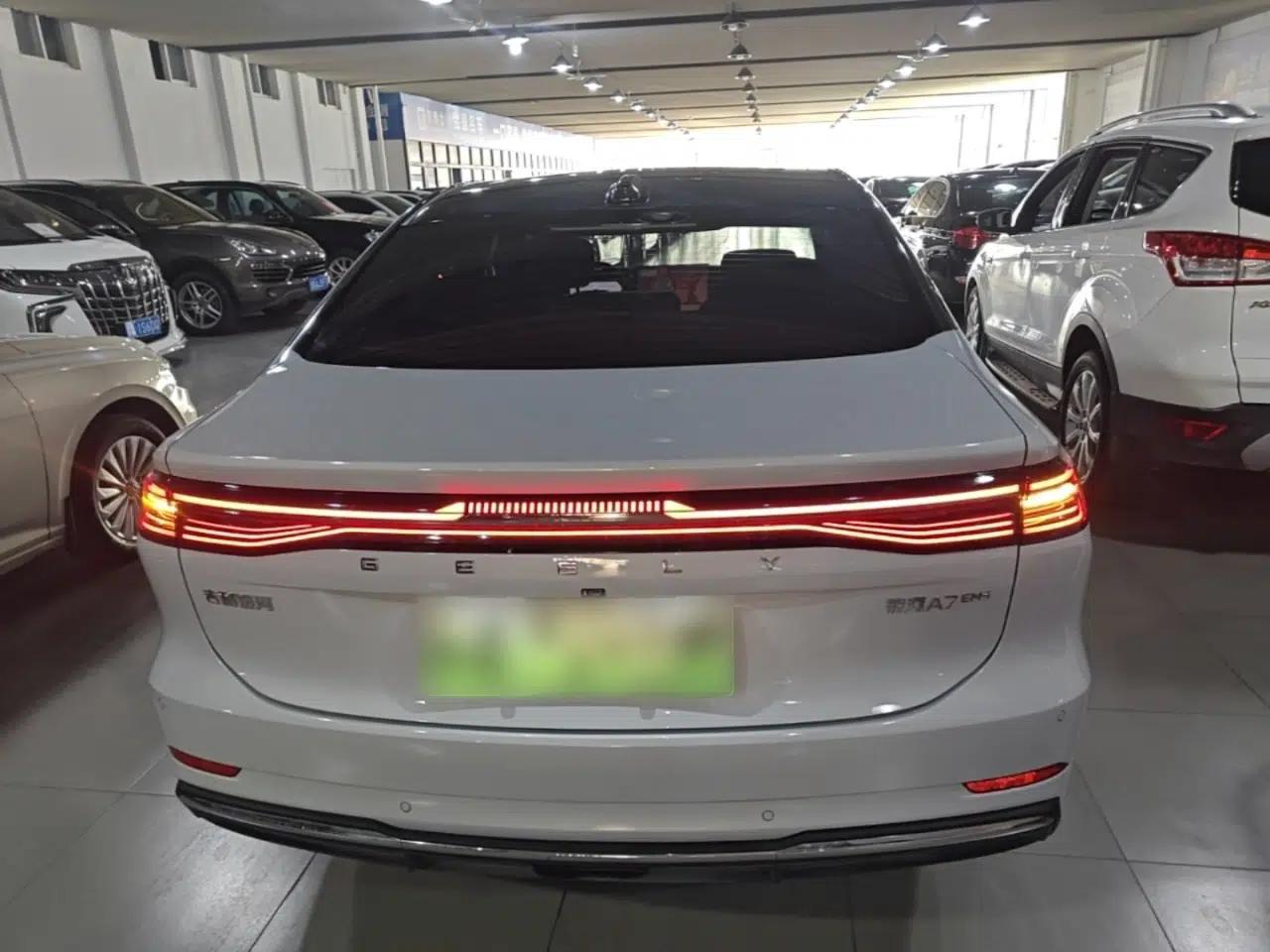 Geely Galaxy A7 2025 Model EM-i 150km Starship Edition — миниатюра 5