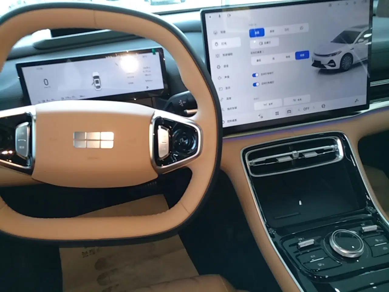 Geely Galaxy A7 2025 Model EM-i 150km Starship Edition — миниатюра 21