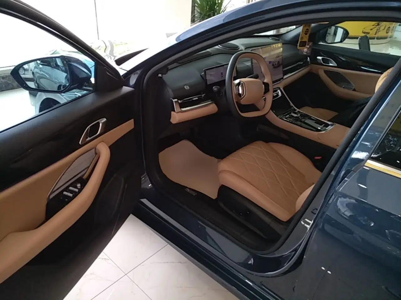 Geely Galaxy A7 2025 Model EM-i 150km Starship Edition — миниатюра 22