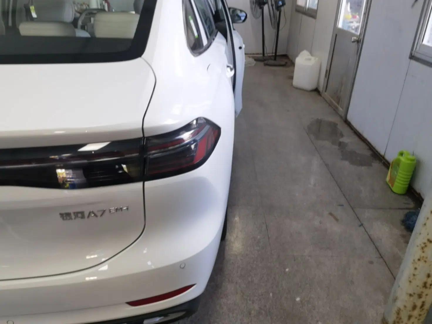 Geely Galaxy A7 2025 Model EM-i 150km Starship Edition — миниатюра 14