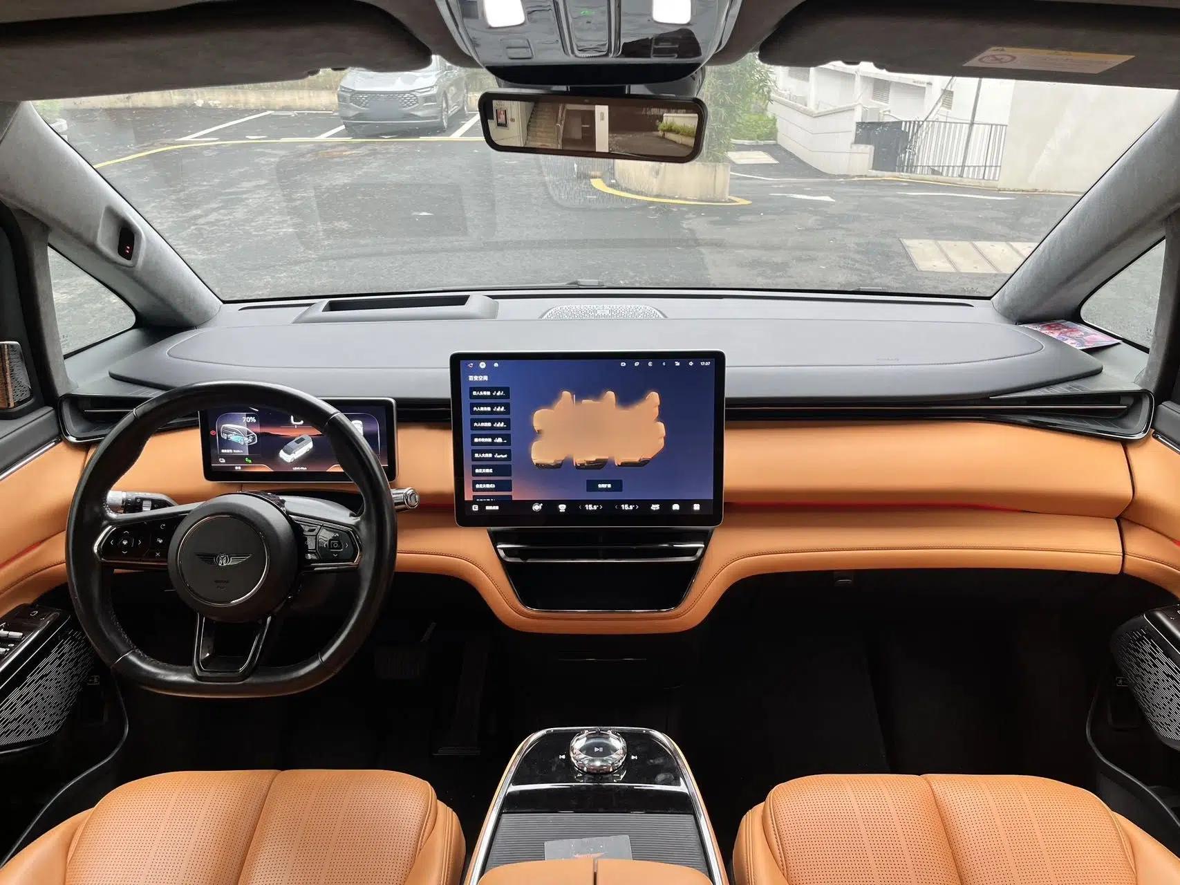 Geely Galaxy LEVC L380 2024 140-Degree 6-Seater All-Wheel-Drive Ultra — миниатюра 31