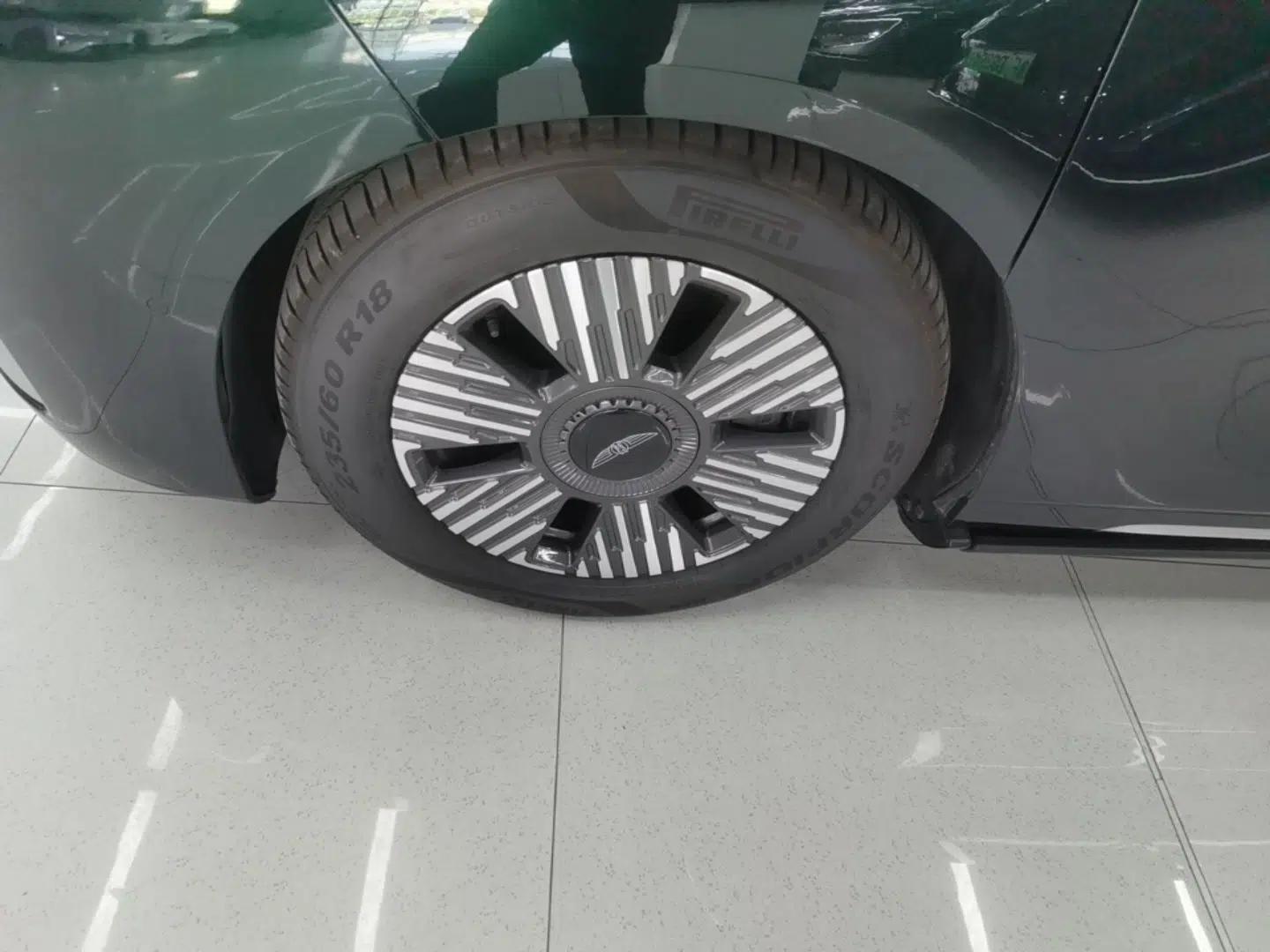 Geely Galaxy LEVC L380 2024 116 Degrees 6 Seats Two-Wheel Drive Pro — миниатюра 15