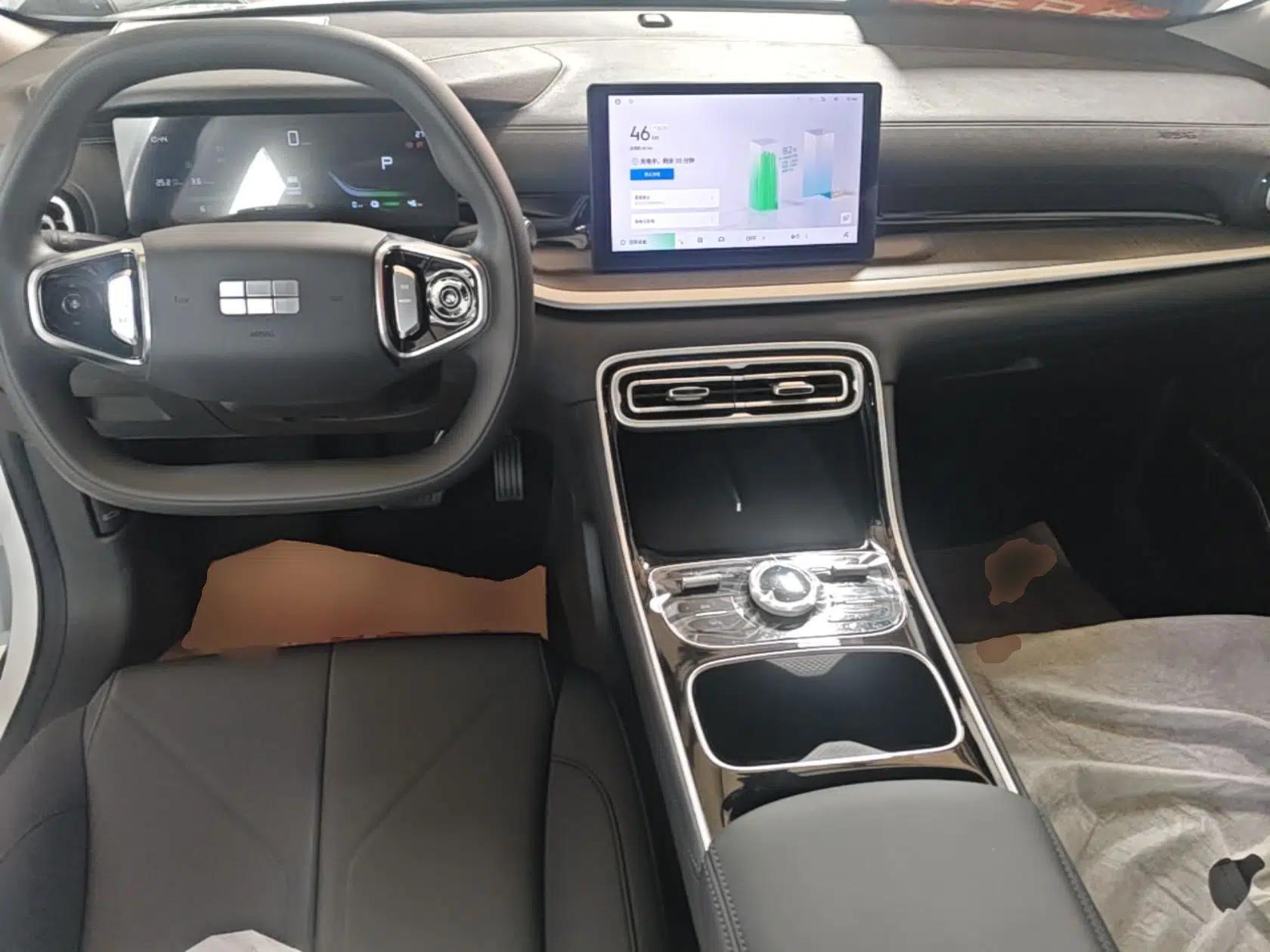 Geely Galaxy Stellar 6 2026 Model 60km Free-Style Edition — миниатюра 12