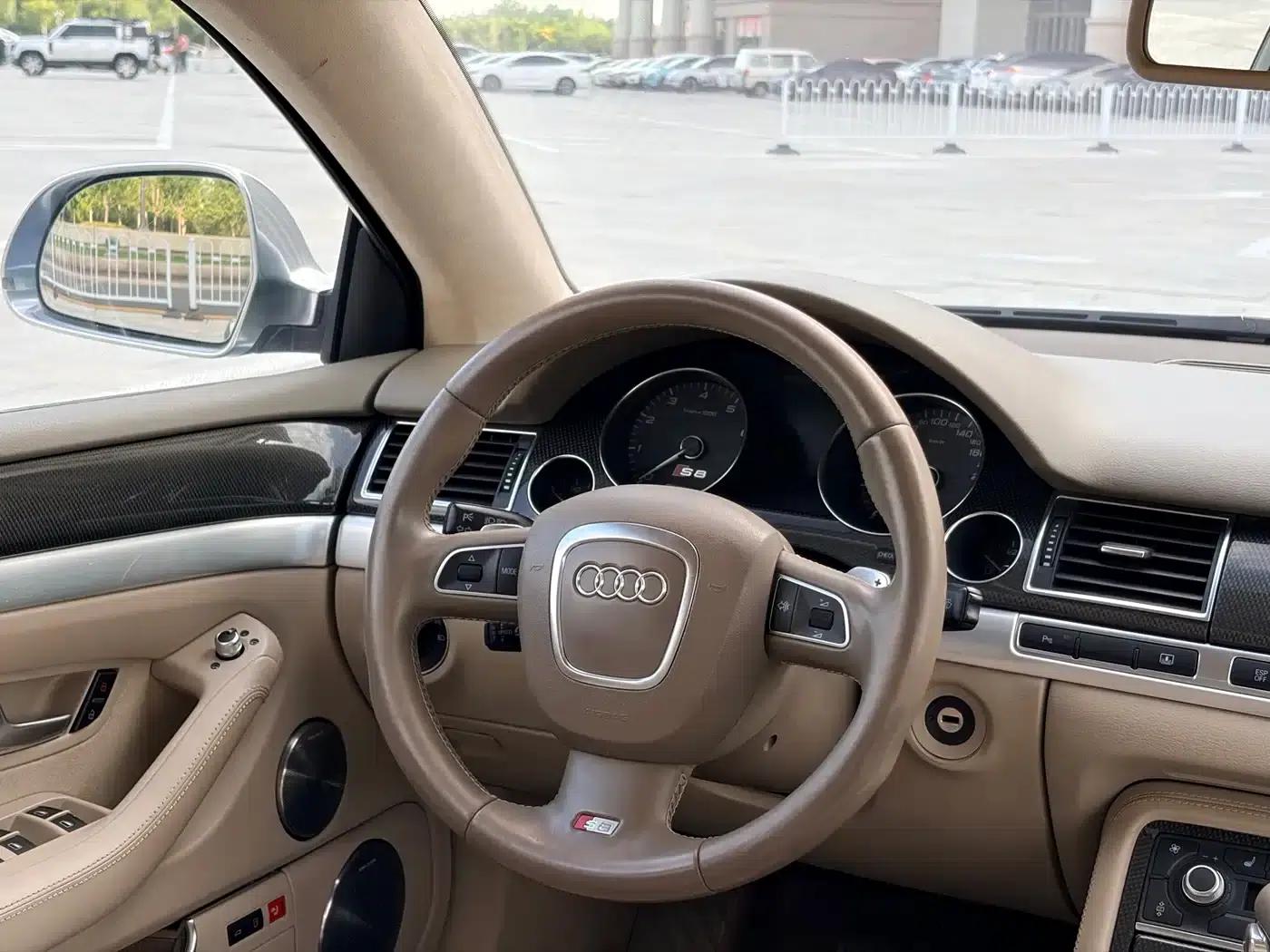 2008 Audi S8 5.2FSI quattro — миниатюра 11